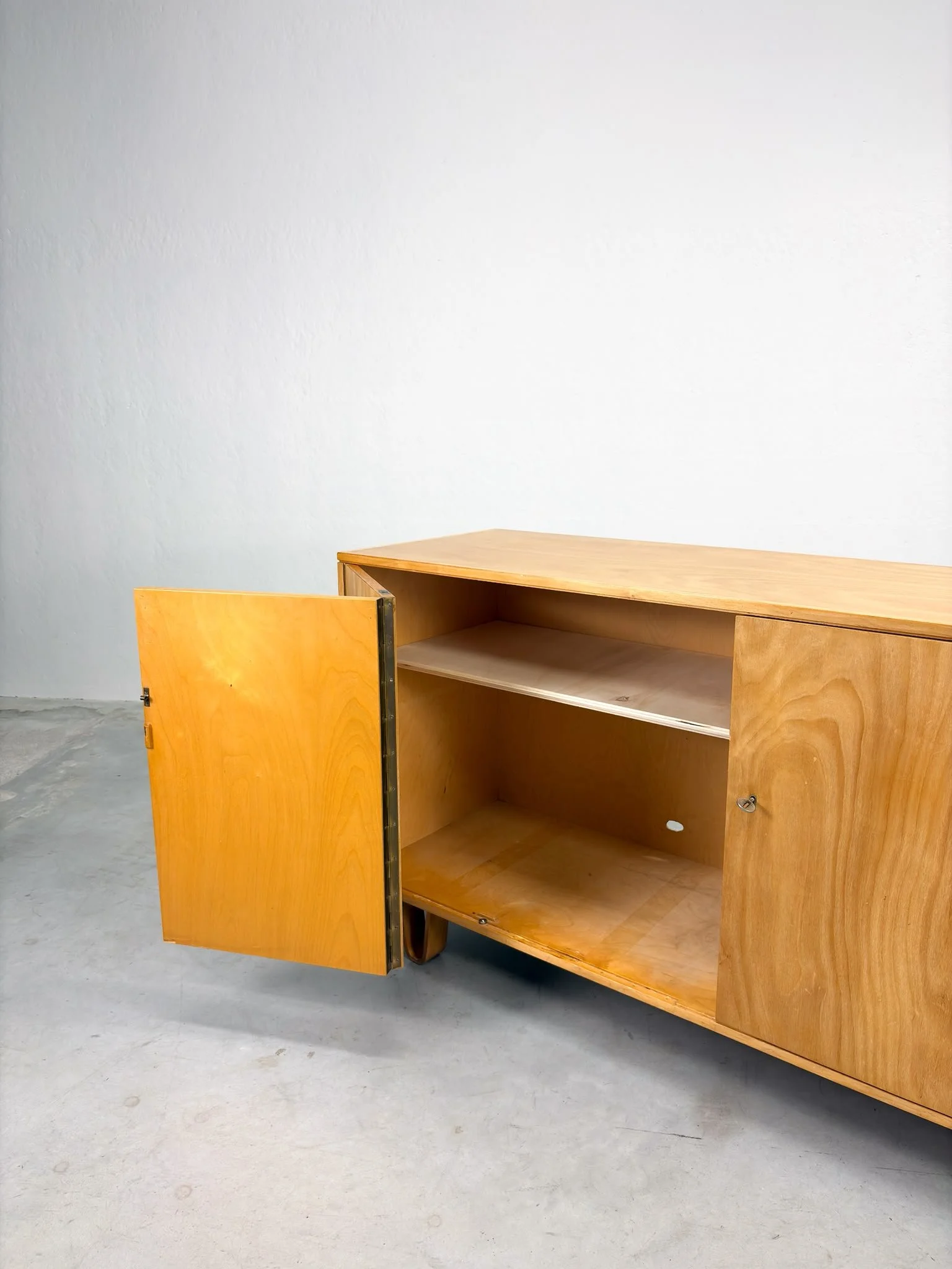 'DB02' Dressoir van Cees Braakman voor Pastoe (9).jpeg