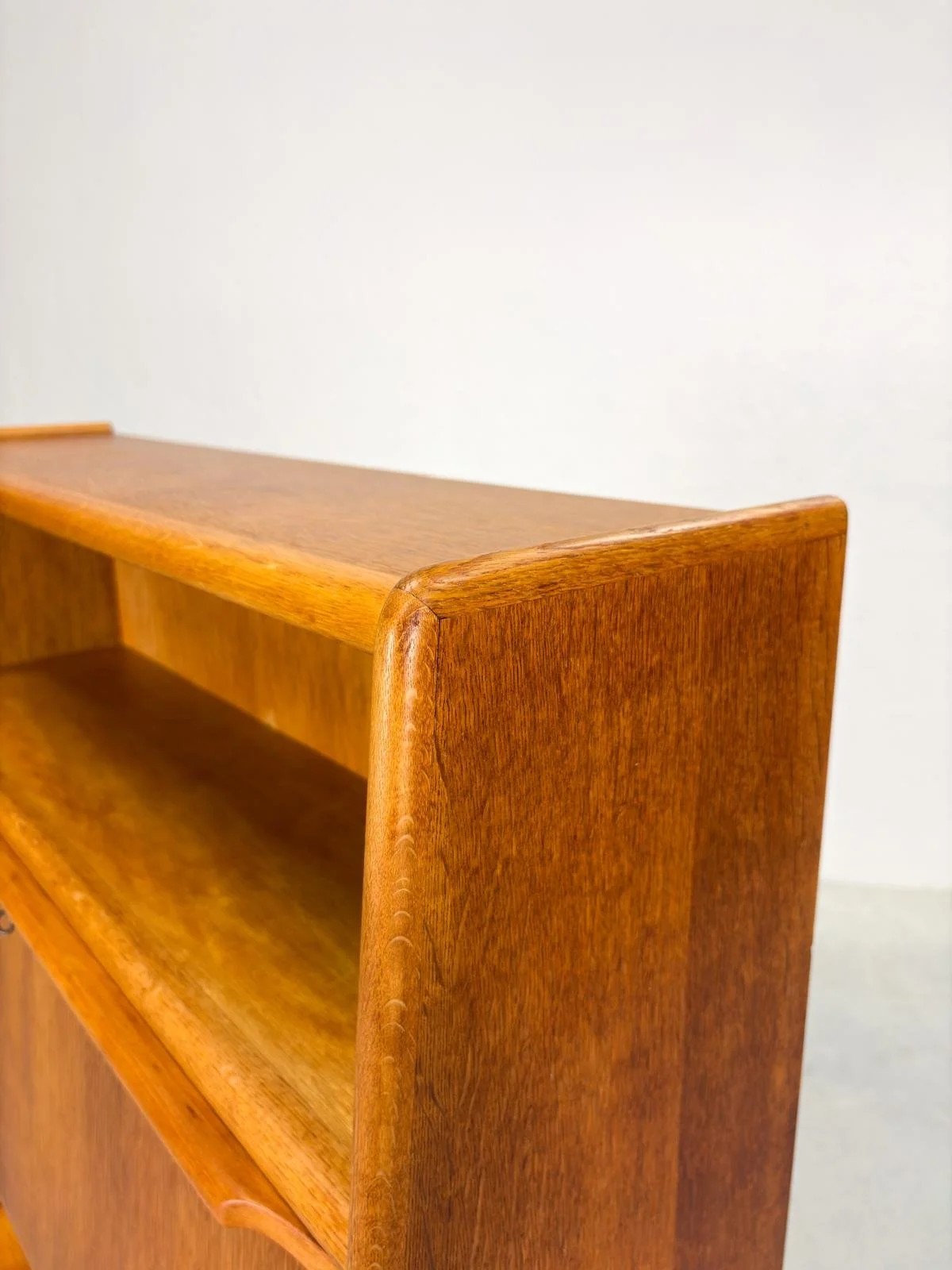 Pastoe 'BE04' Secretaire van Cees Braakman (20).jpeg