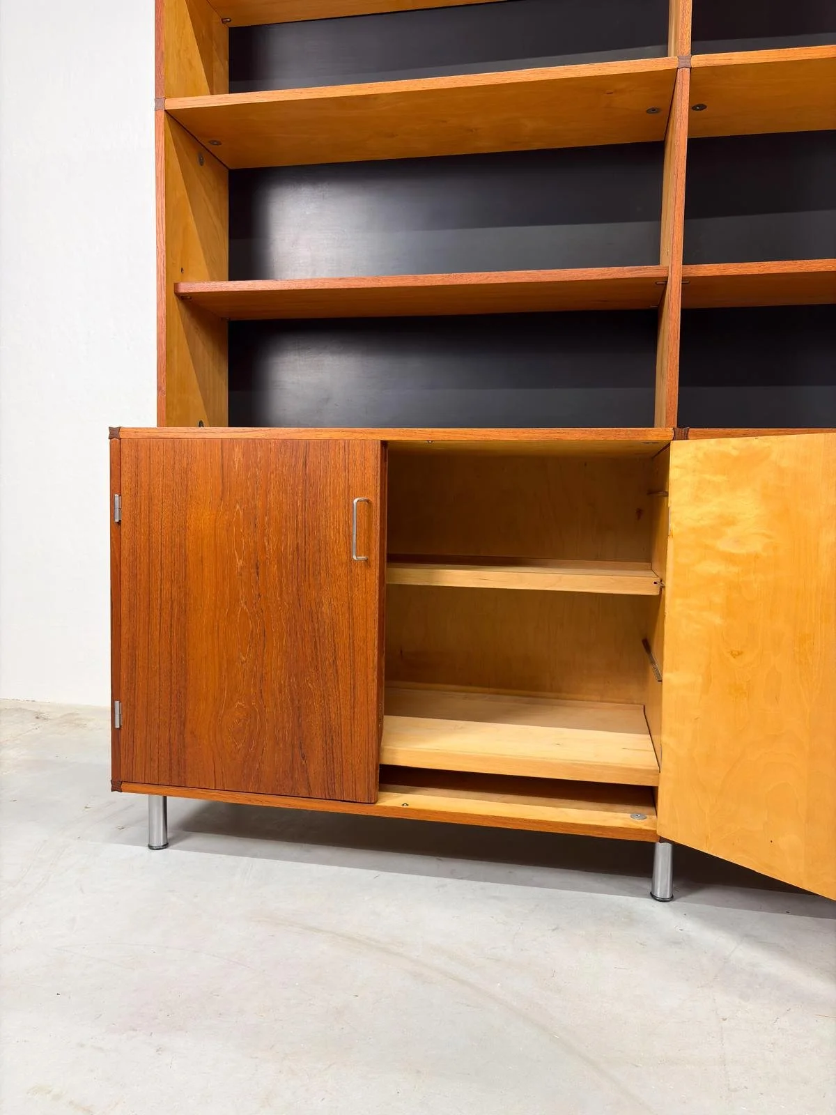 Made to Measure Boekenkast van Cees Braakman voor Pastoe (7).jpeg