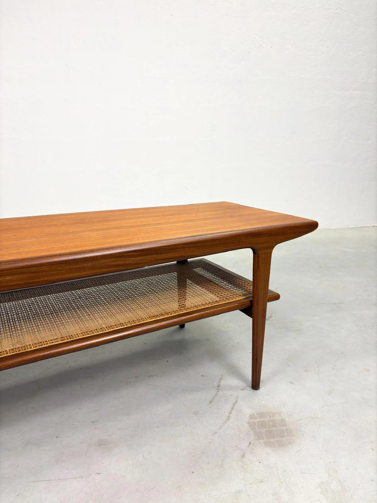 Mid-Century Salontafel van John Herbert voor A Younger (6).jpeg
