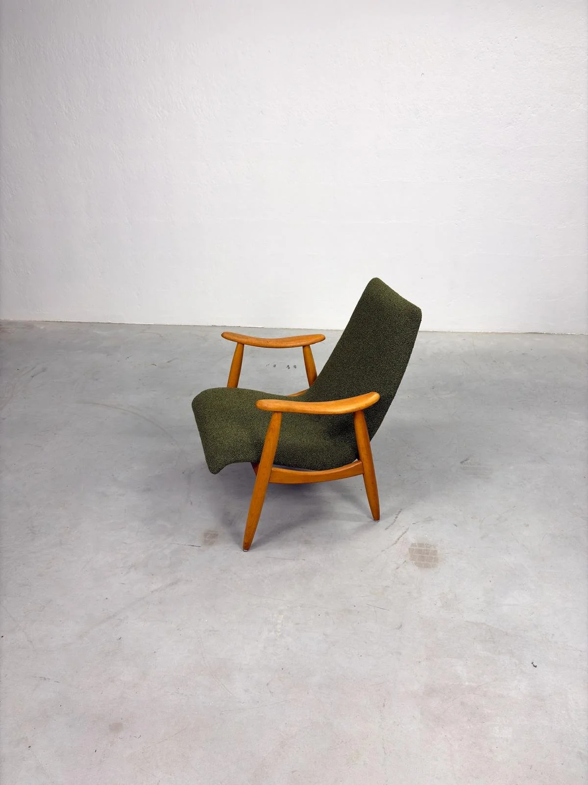 Vintage fauteuil in Louis van Teeffelen stijl (13).jpeg