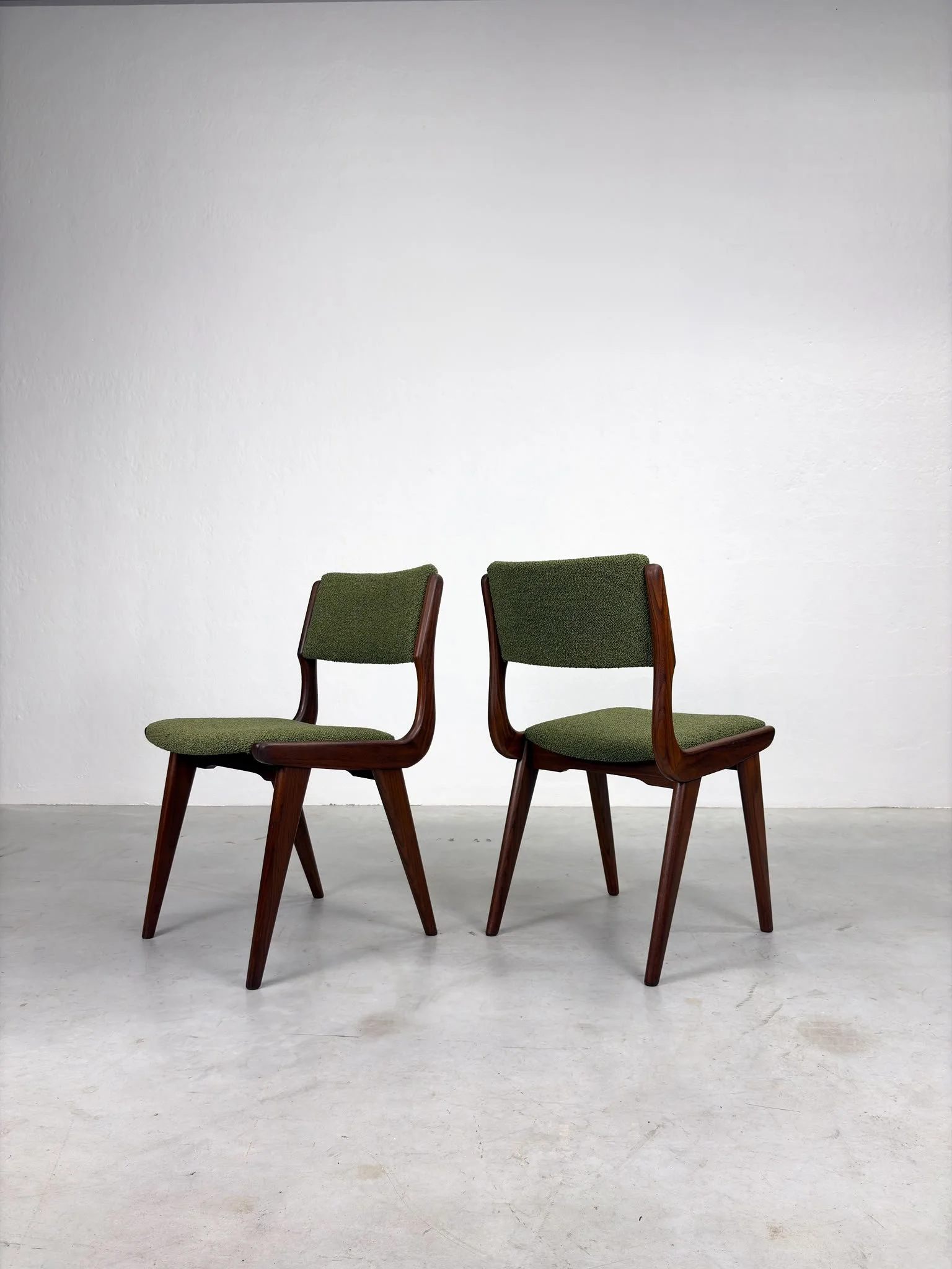 Set Vintage Eetkamerstoelen van Teakhout (12).jpeg