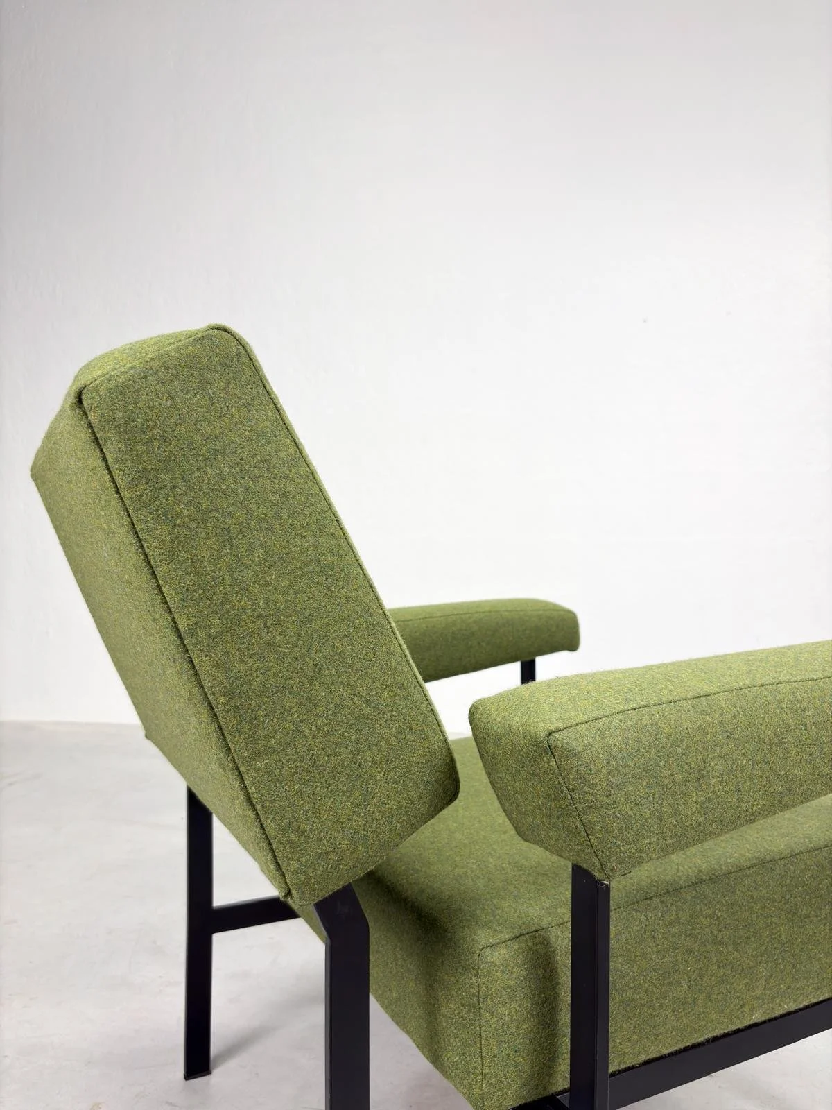 'FM07' Fauteuil van Cees Braakman voor Pastoe (4).jpeg