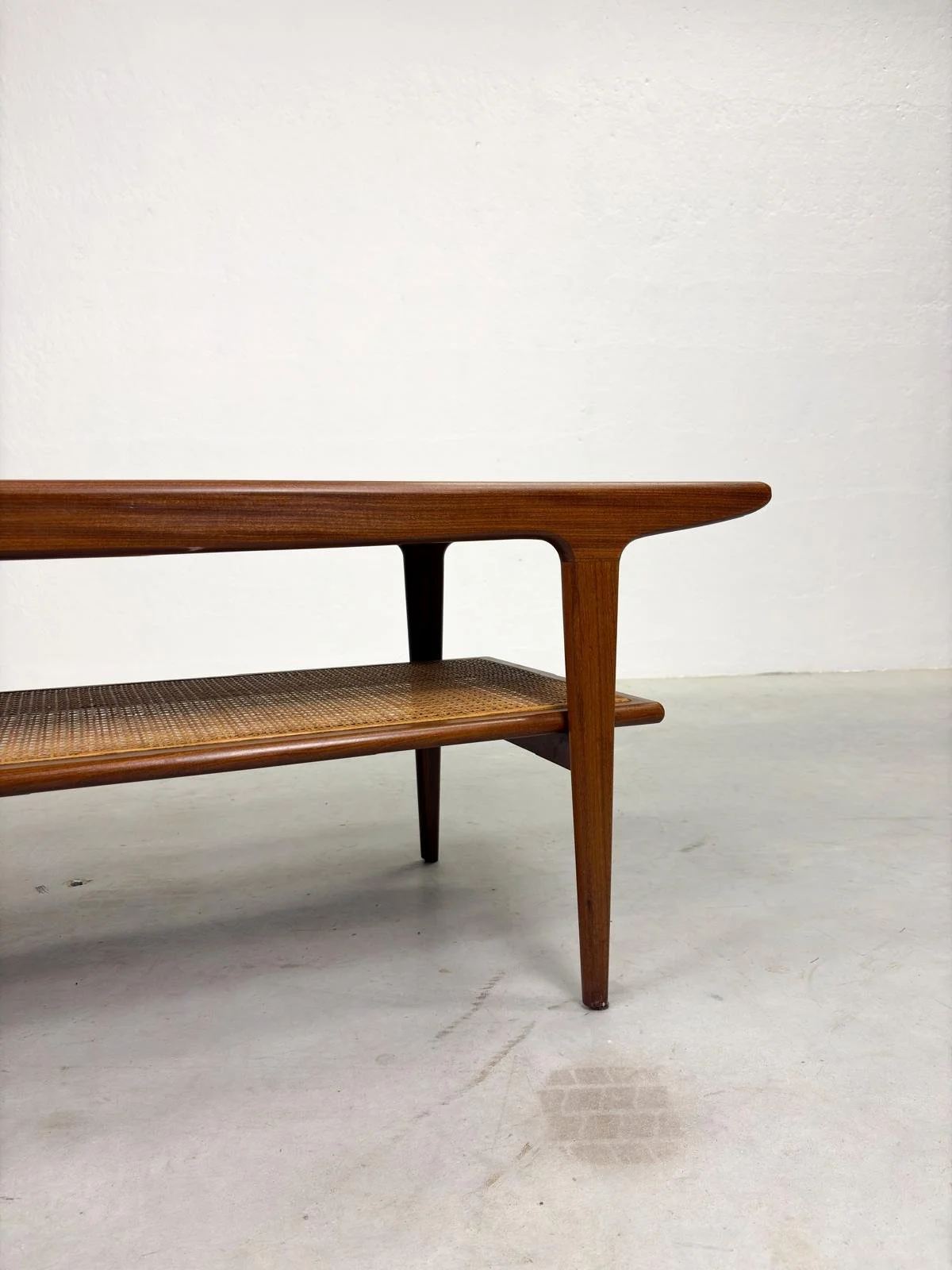 Mid-Century Salontafel van John Herbert voor A Younger (4).jpeg