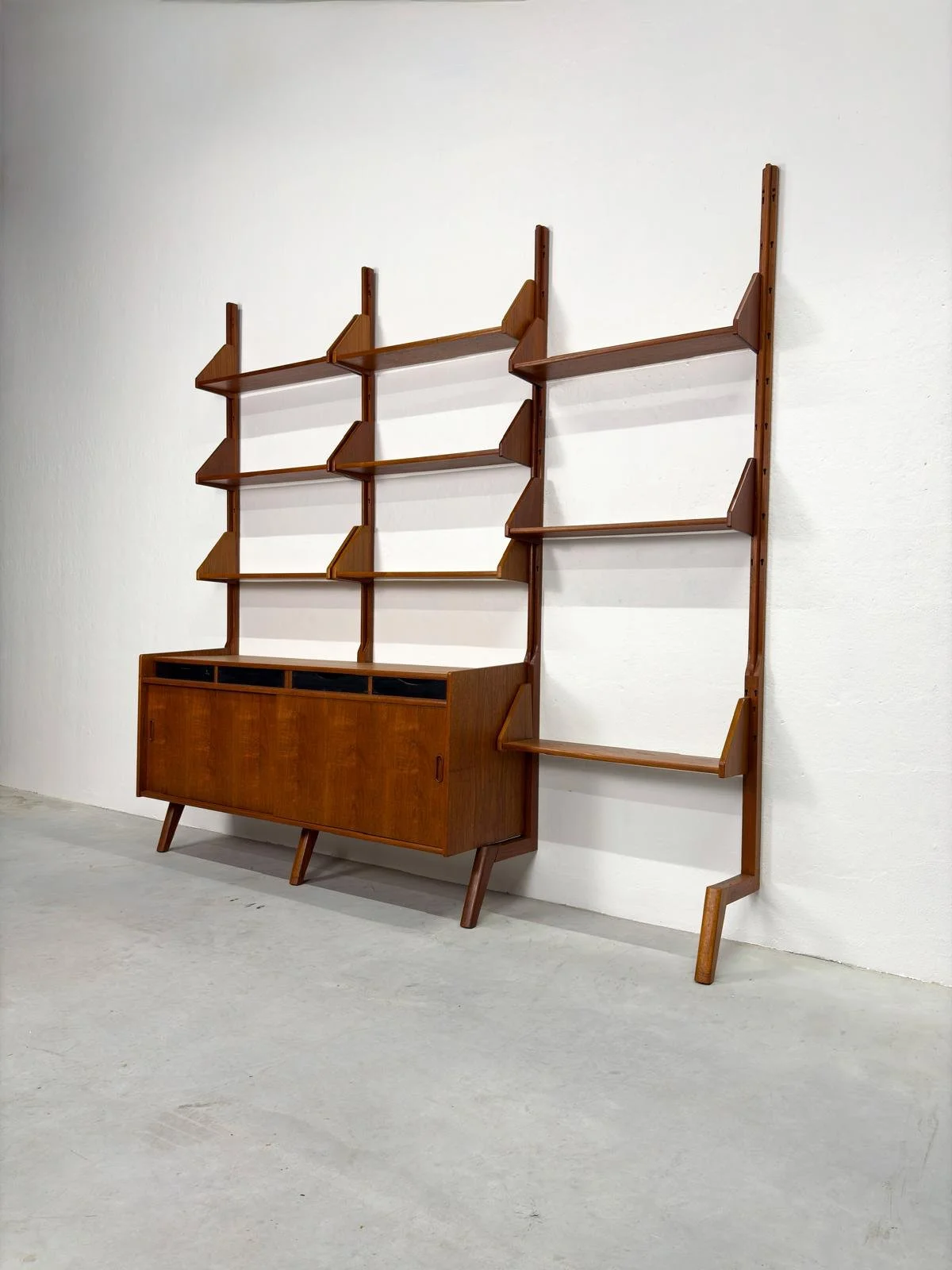 Vintage Modulair Wandsysteem O.M.F. 'Elementa' (6).jpg