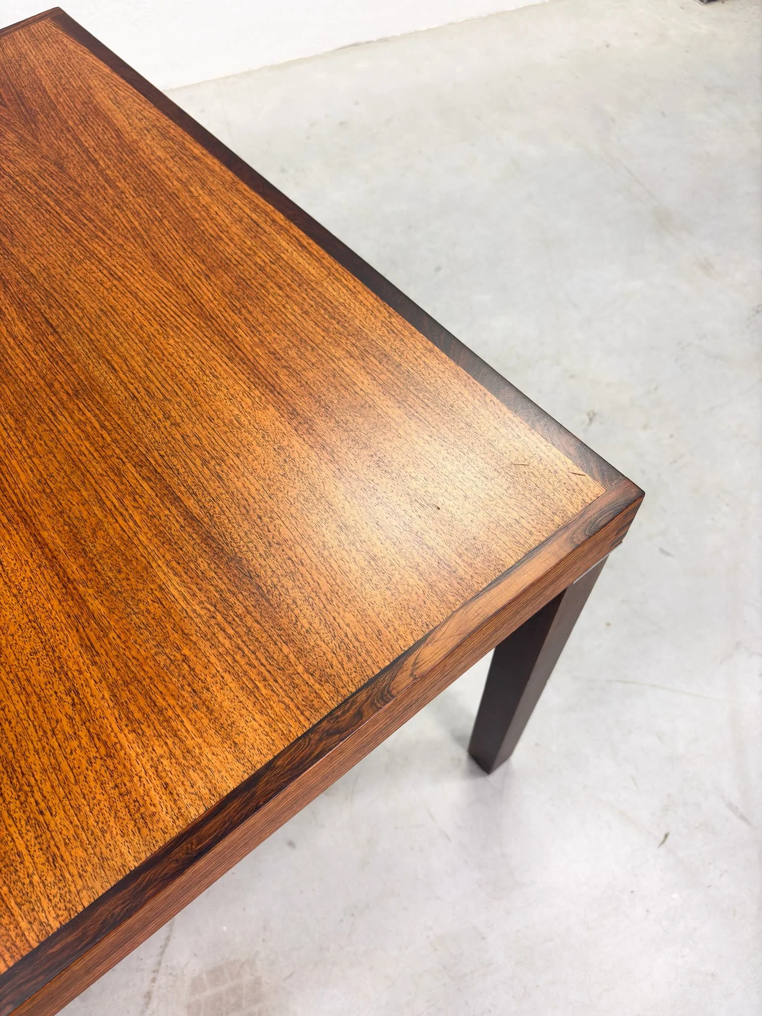 Uitschuifbare Eettafel van Inger Klingenberg voor Fristho (3).jpeg