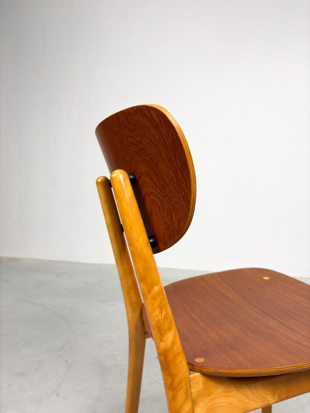 Pastoe 'SB13' Eetkamerstoel van Cees Braakman (7).jpeg