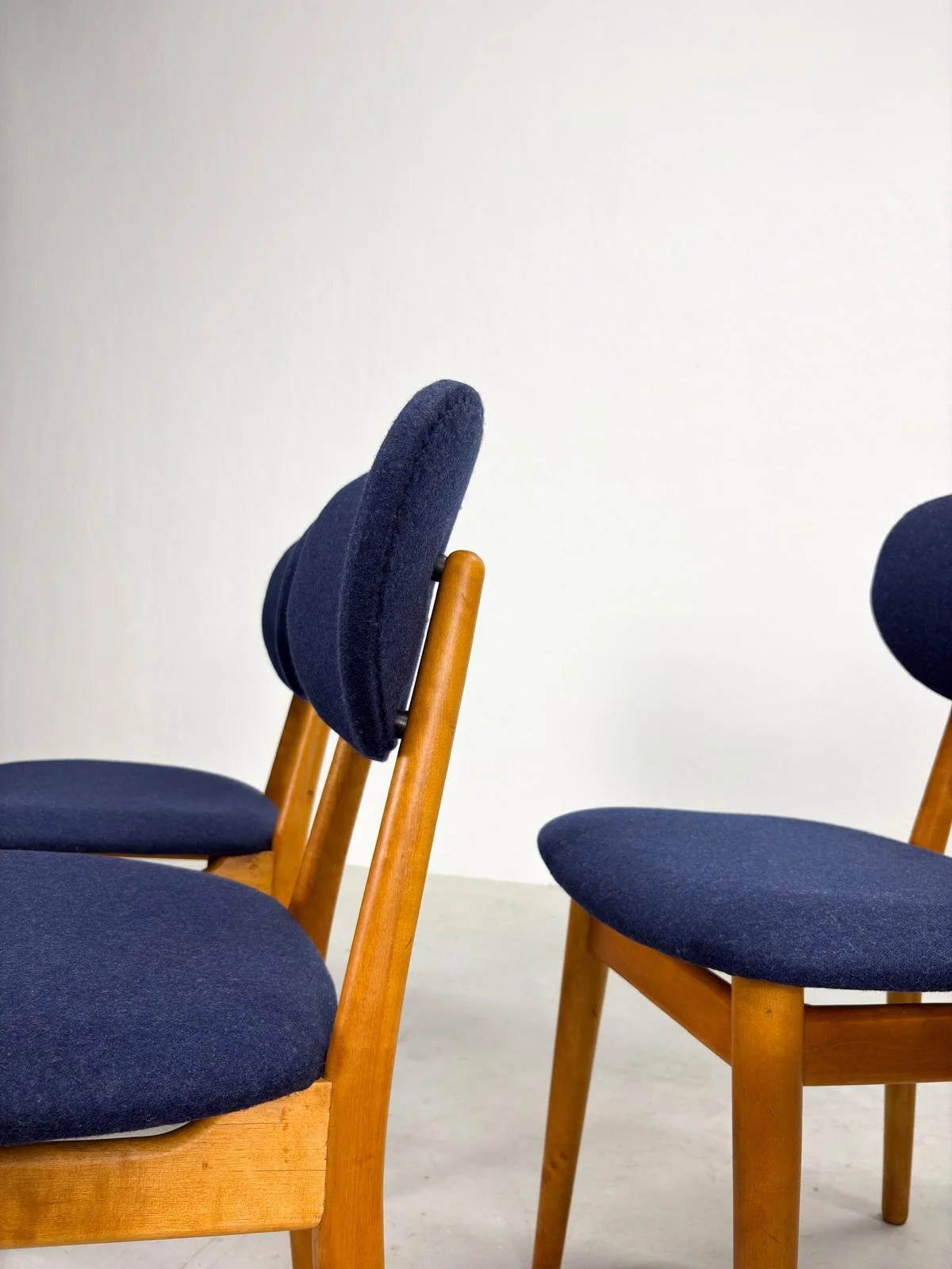 Set 'SB13' Eetkamerstoelen van Cees Braakman voor Pastoe (4).jpeg