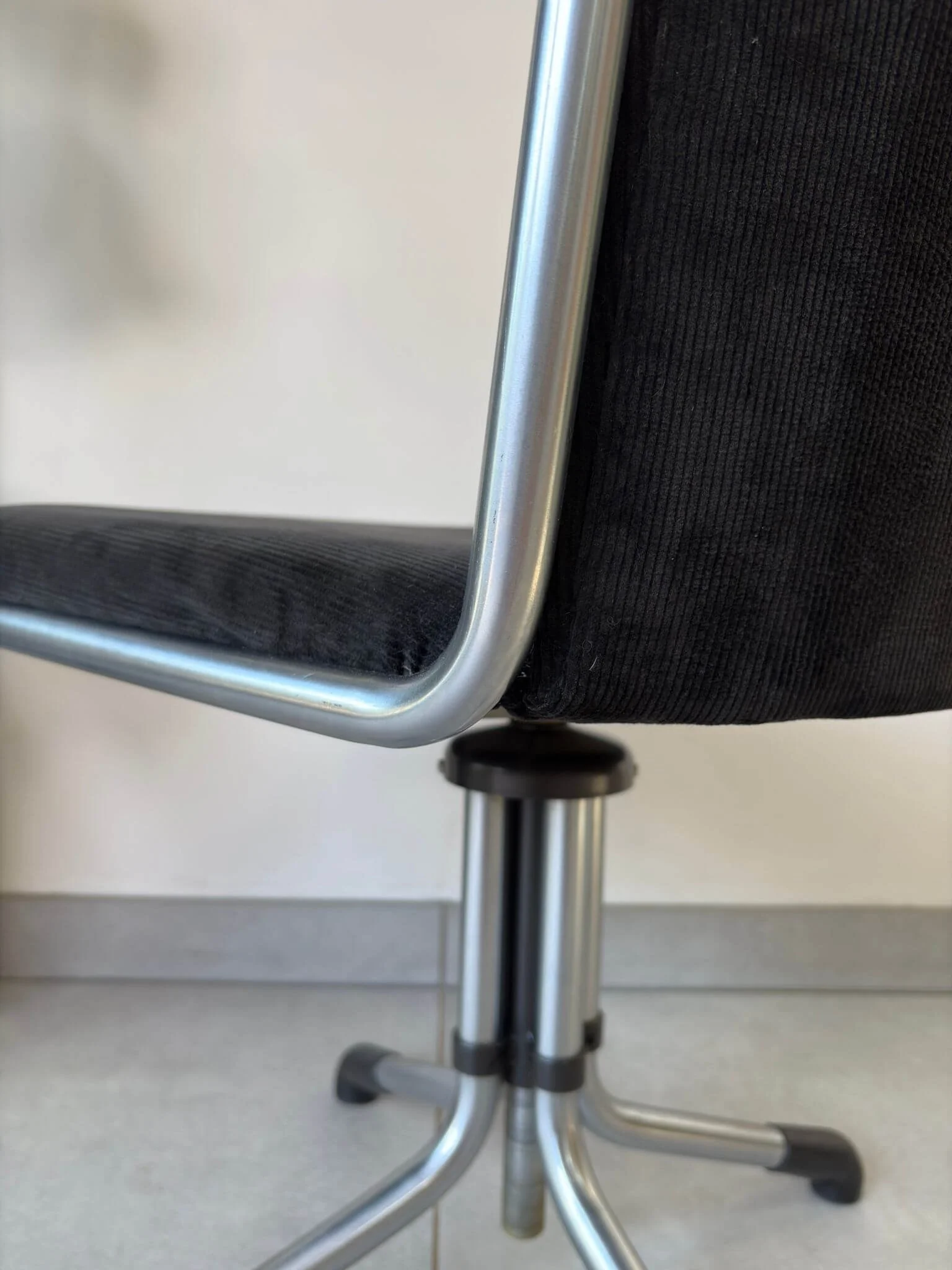 Vintage Bureaustoel Gispen model 356 (9).jpg