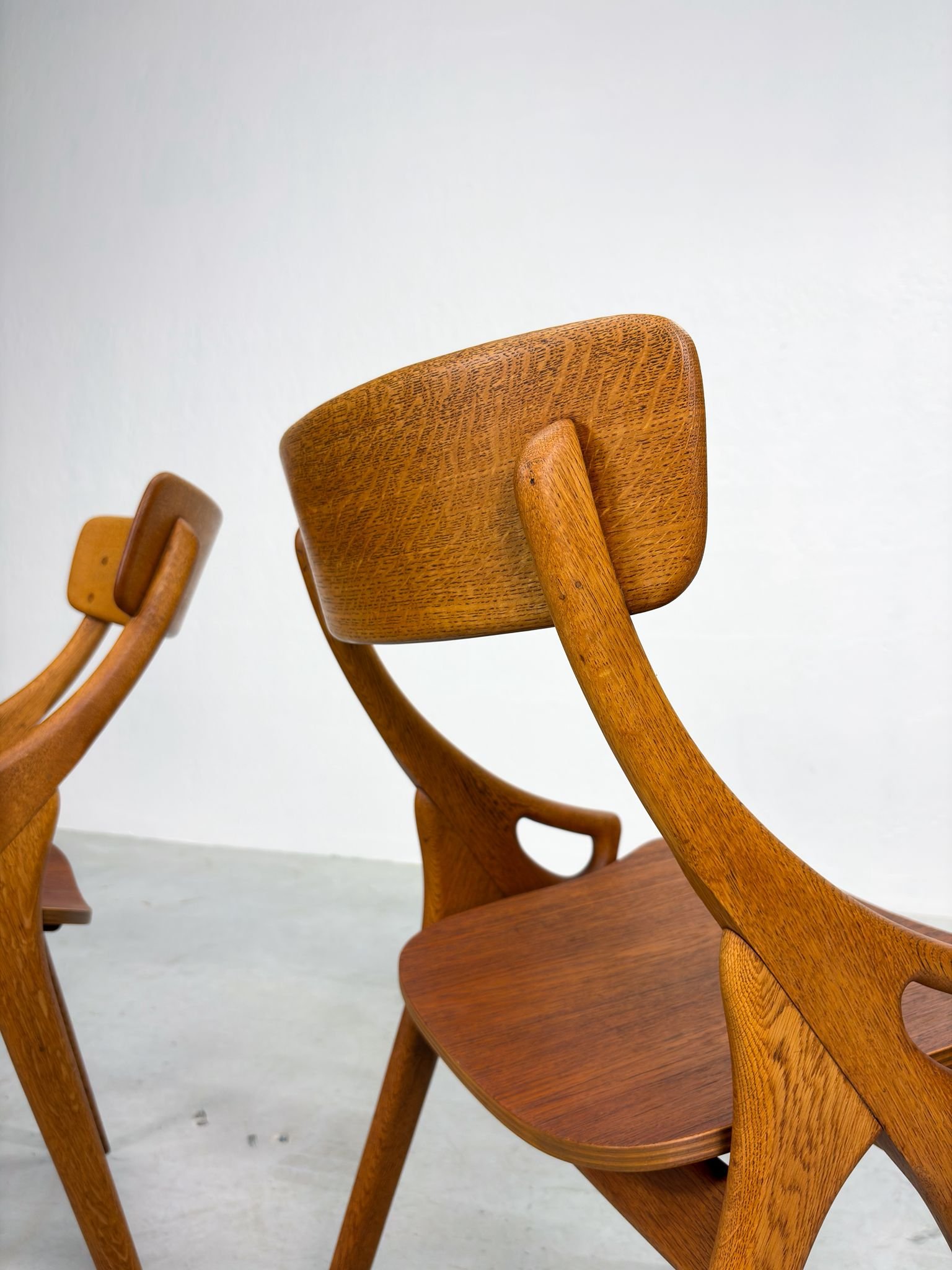 Set Eiken Eetkamerstoelen van Arne Hovmand Olsen (4).jpeg
