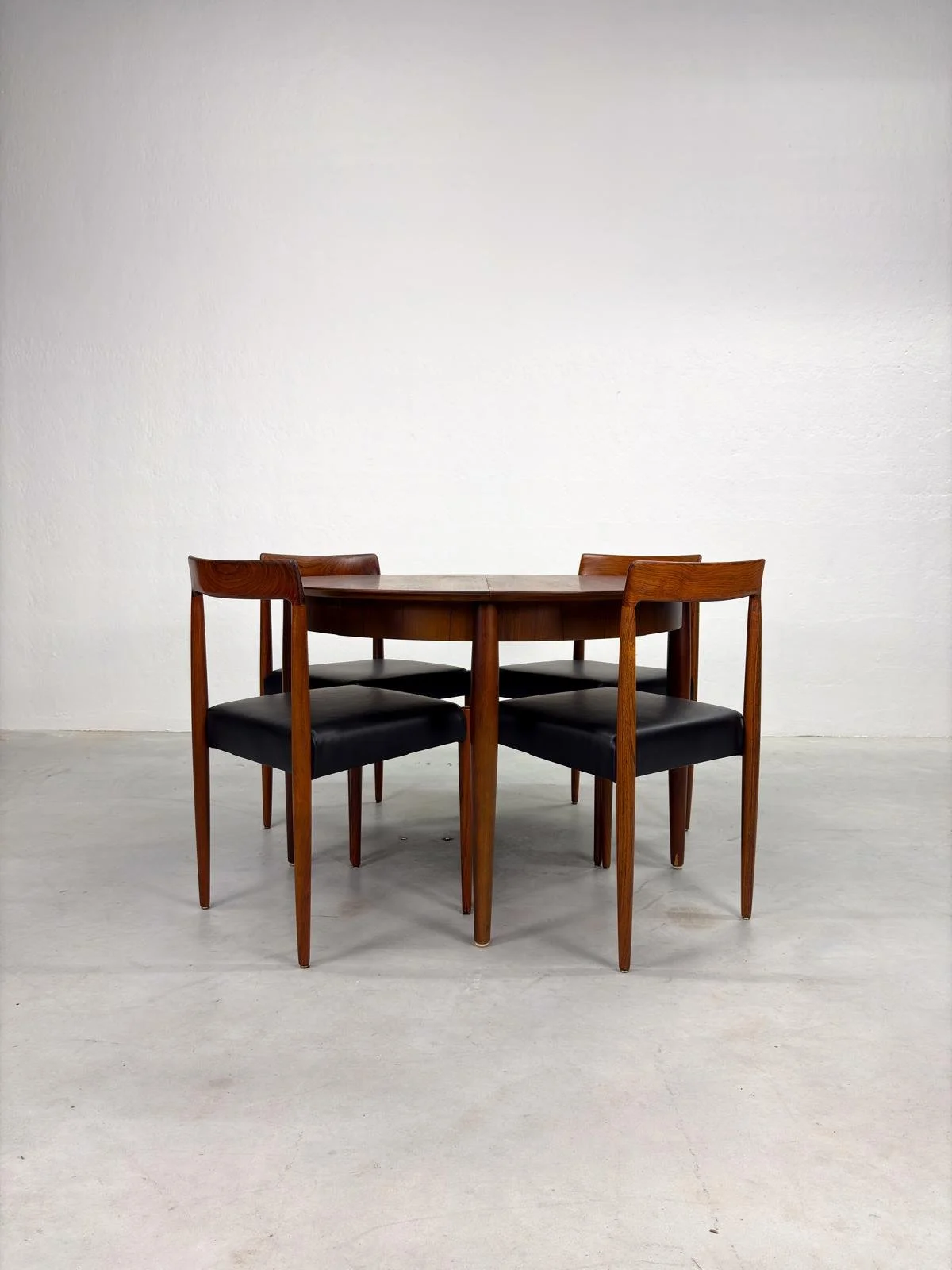 Mid-century Palissander Eetkamerset van Lübke