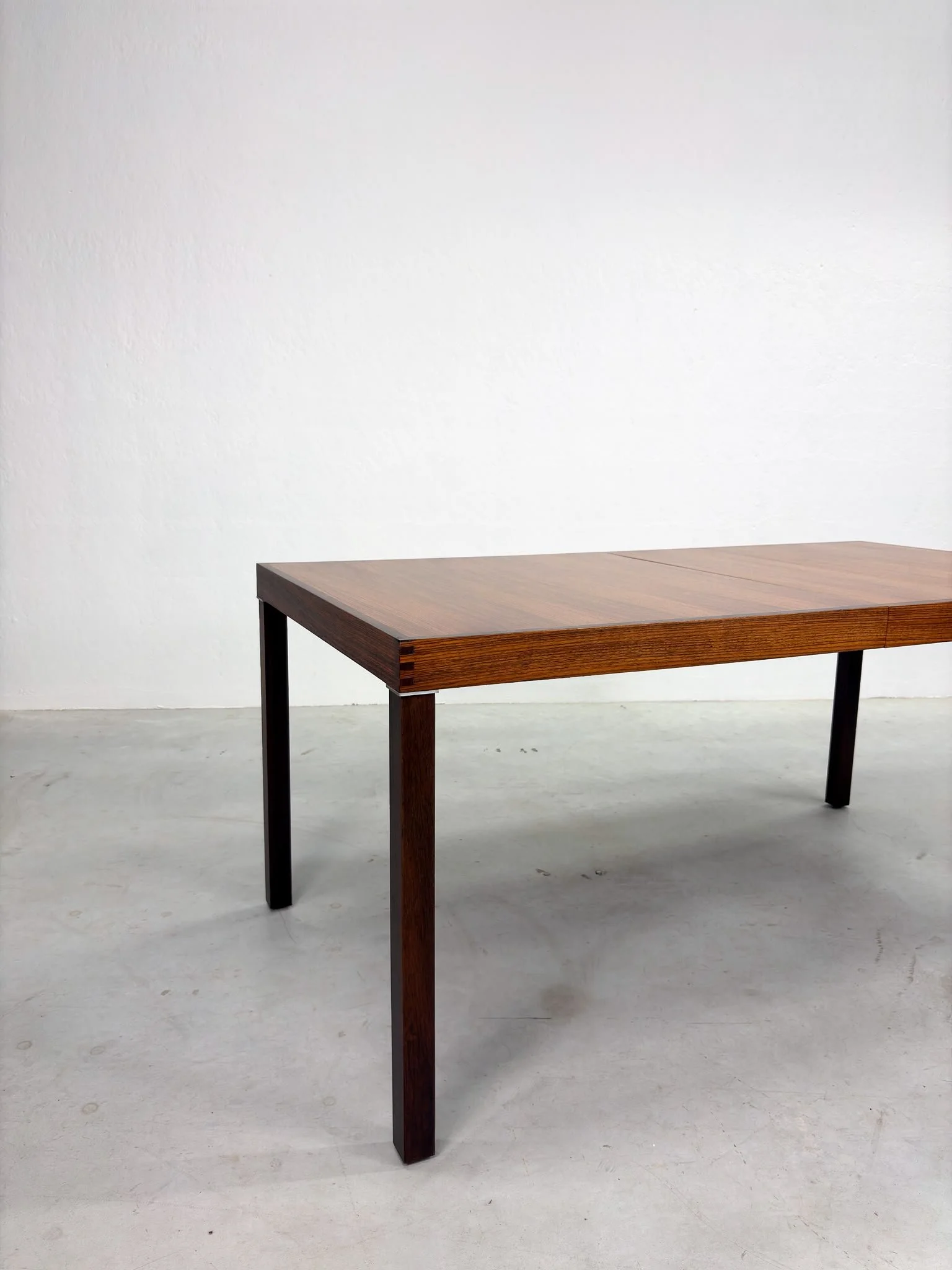 Uitschuifbare Eettafel van Inger Klingenberg voor Fristho (12).jpeg