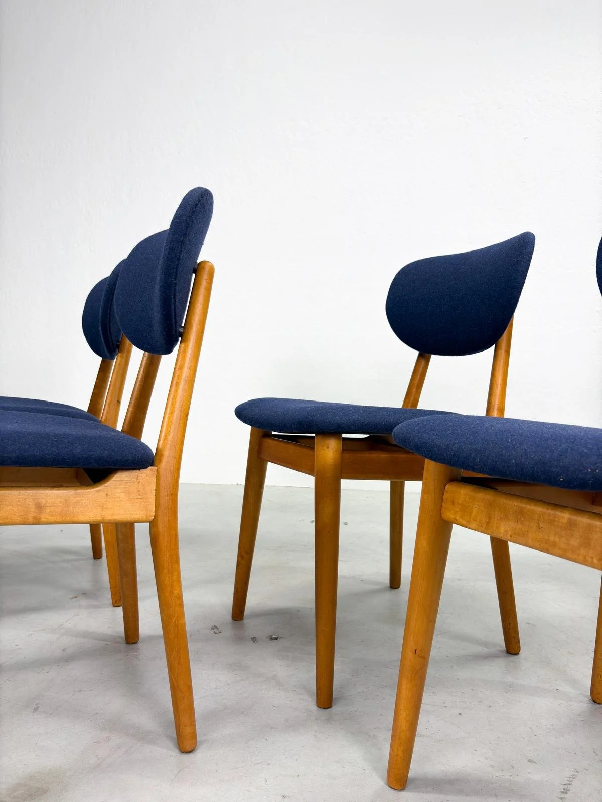 Set 'SB13' Eetkamerstoelen van Cees Braakman voor Pastoe (7).jpeg