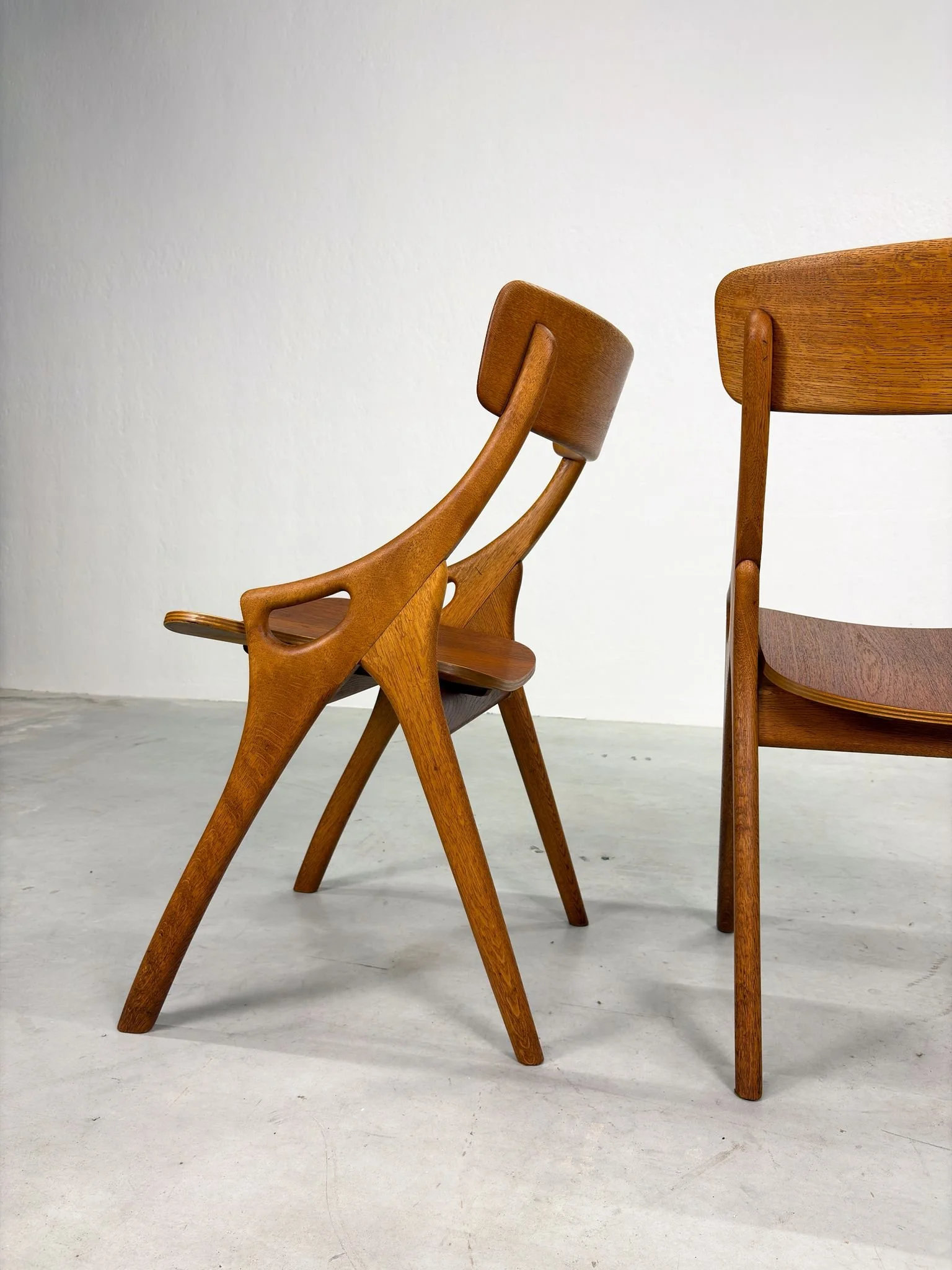 Set Eiken Eetkamerstoelen van Arne Hovmand Olsen (6).jpeg