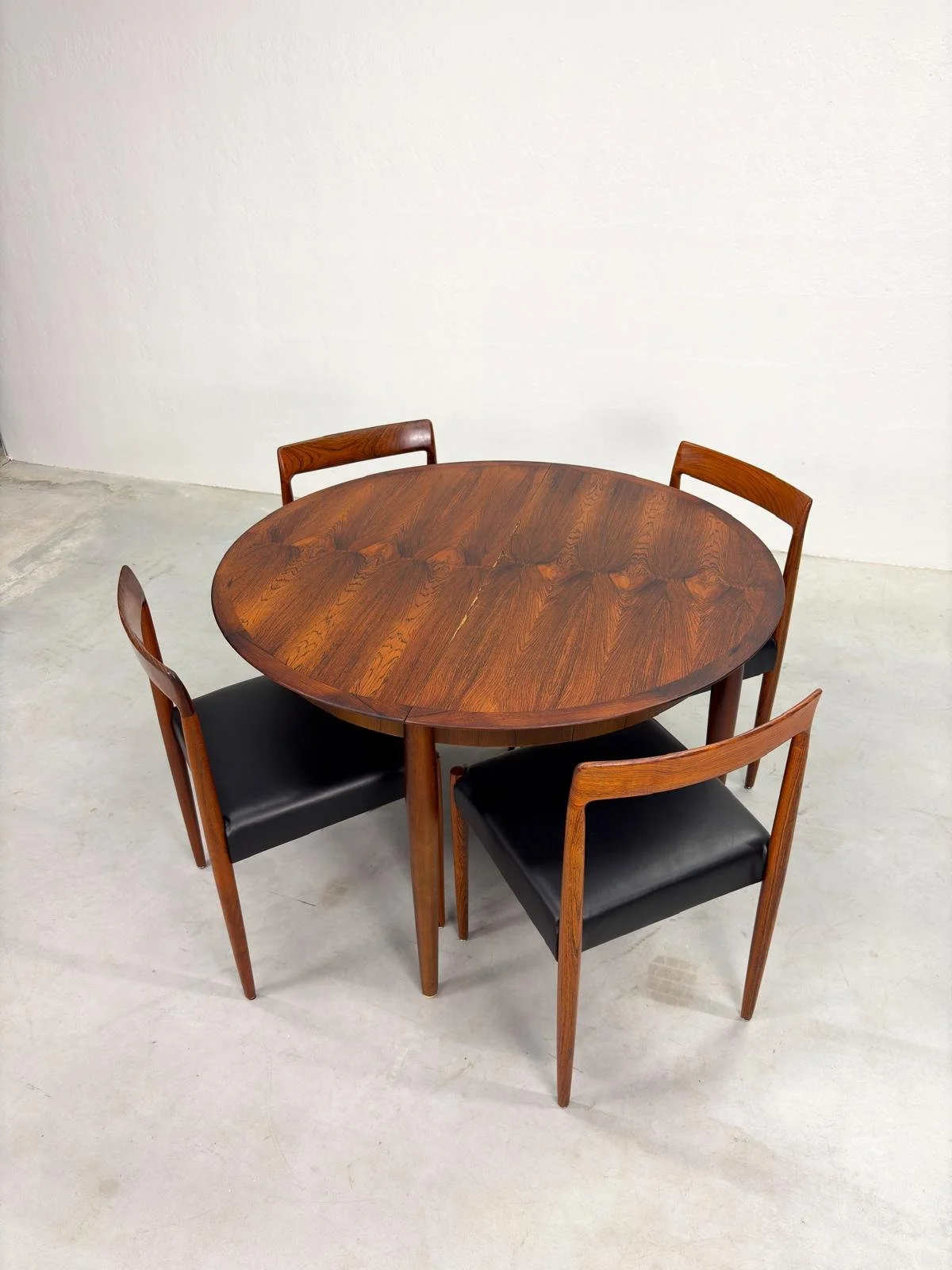 Mid-century Palissander Eetkamerset van Lübke (10).jpeg