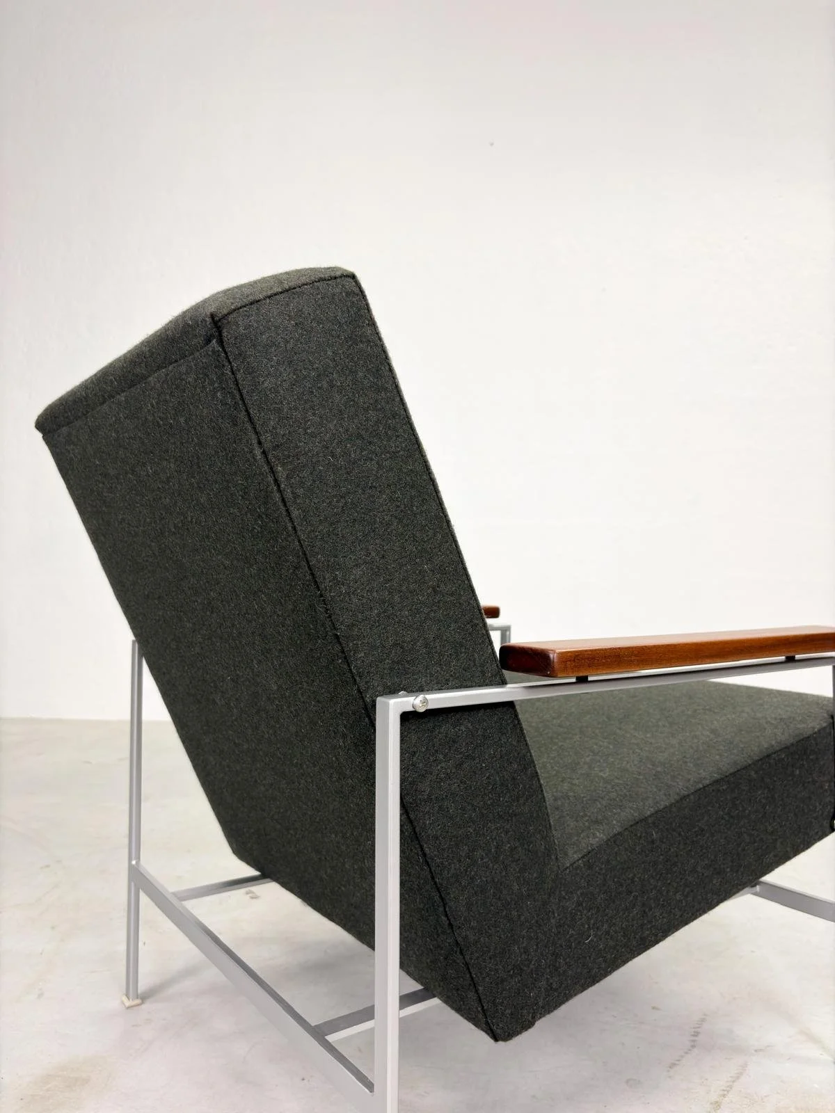 Fauteuil model '2280' van Rob Parry voor Gelderland (14).jpeg