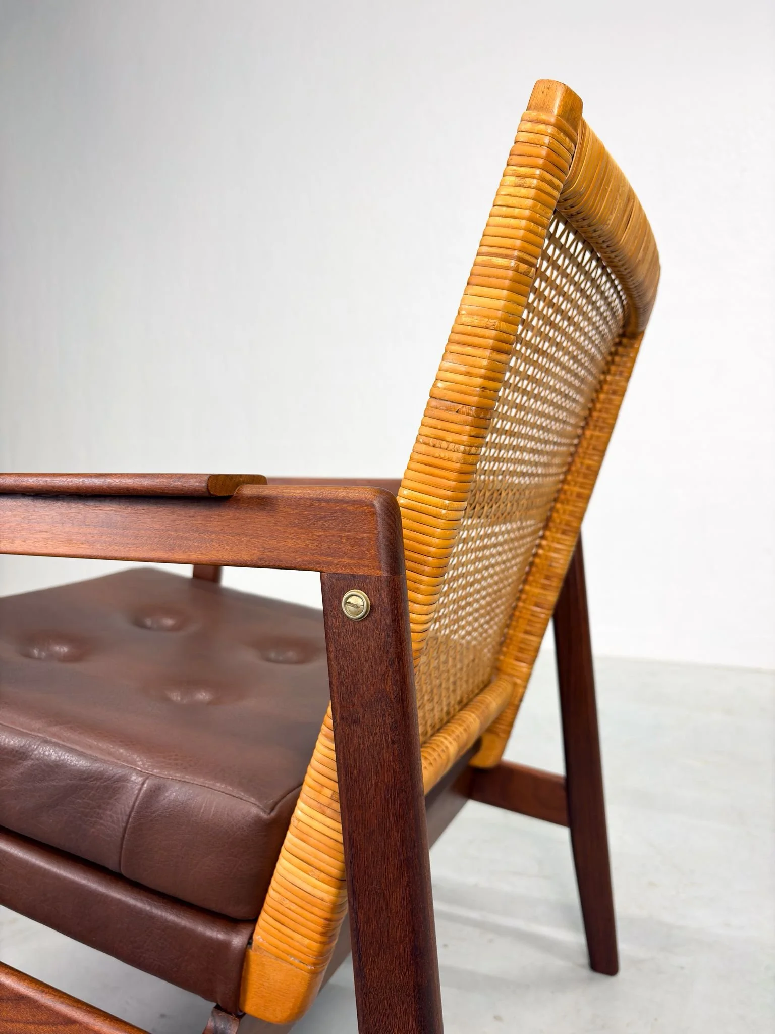 Mid-century Fauteuil van P.J Muntendam voor Gebr. Jonkers (17).jpeg