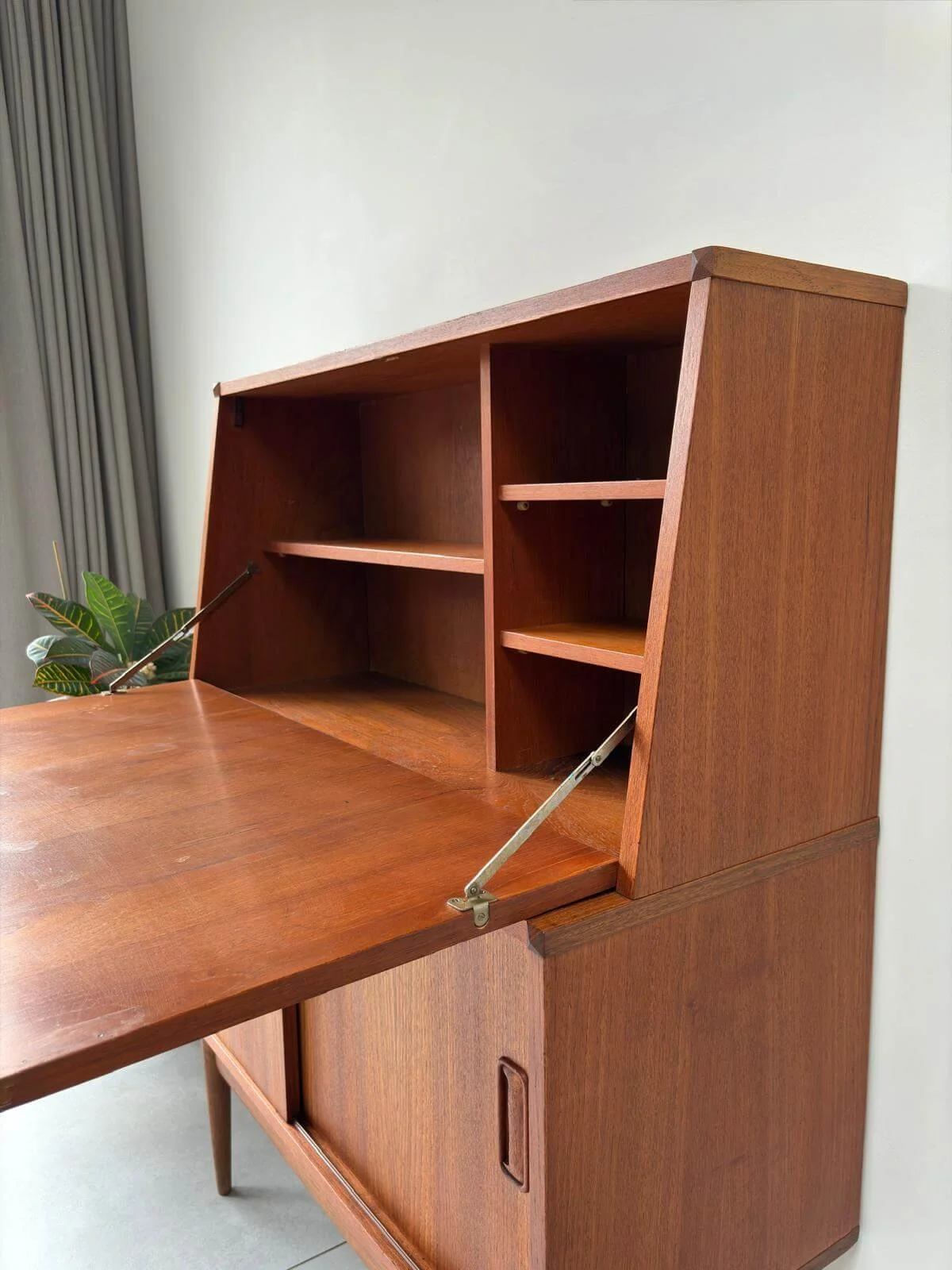 Vintage Secretaire Musterring Mobel Deens Design (1).jpg