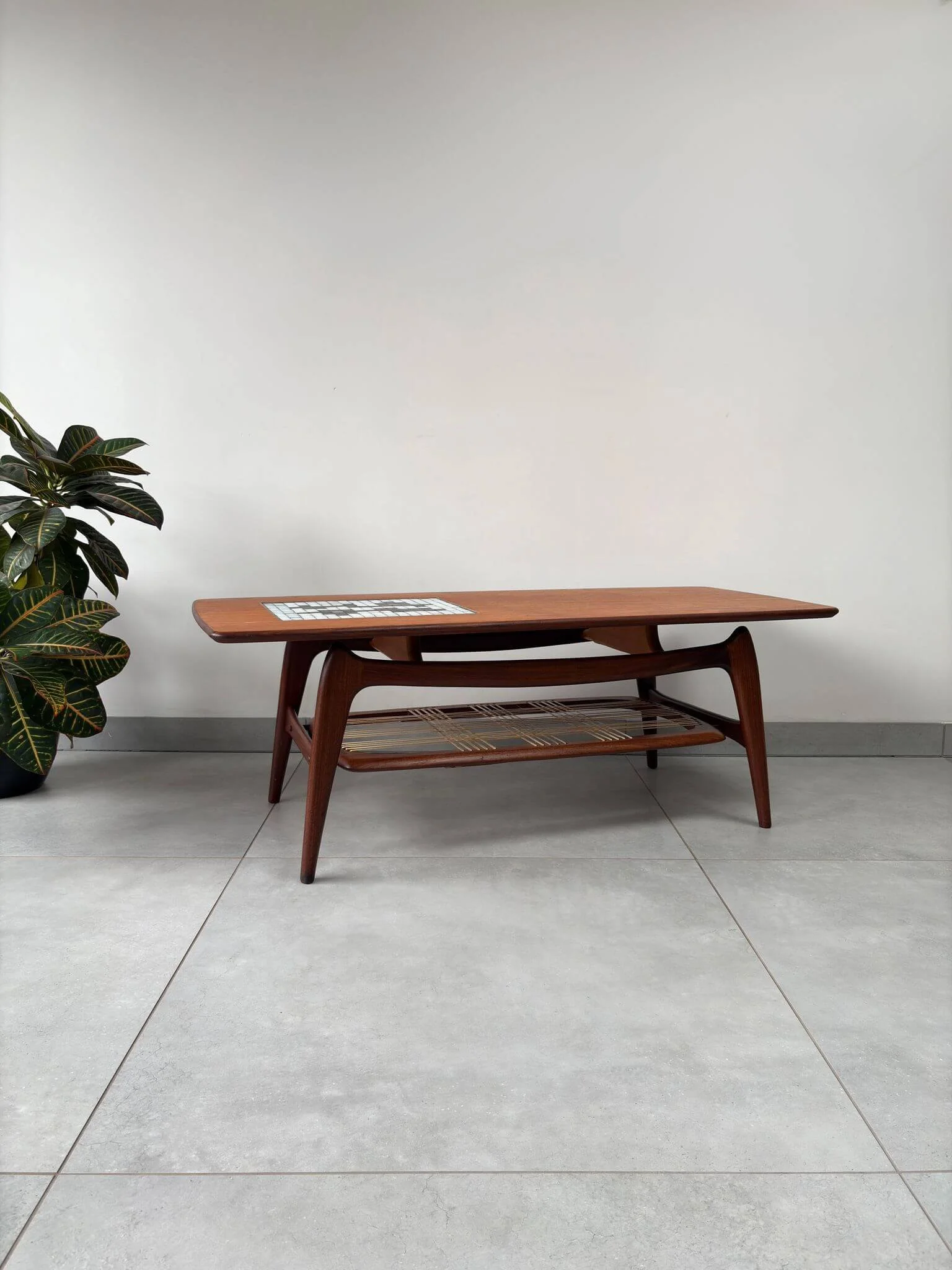 Vintage Salontafel nr. 16 Louis van Teeffelen webe (3).jpg