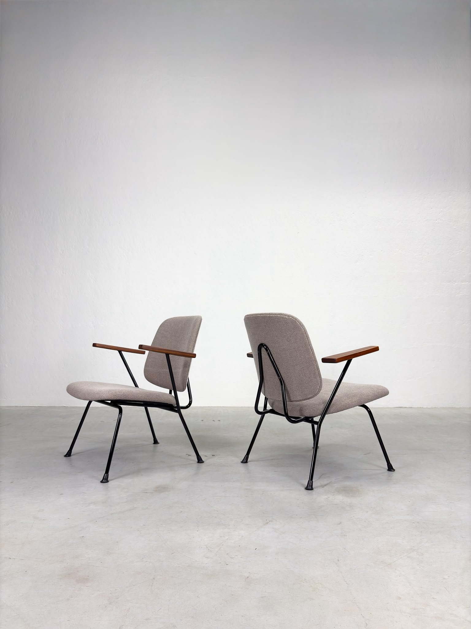 Set 'Nr. 12' Fauteuils van Gijs van der Sluis (19).jpeg