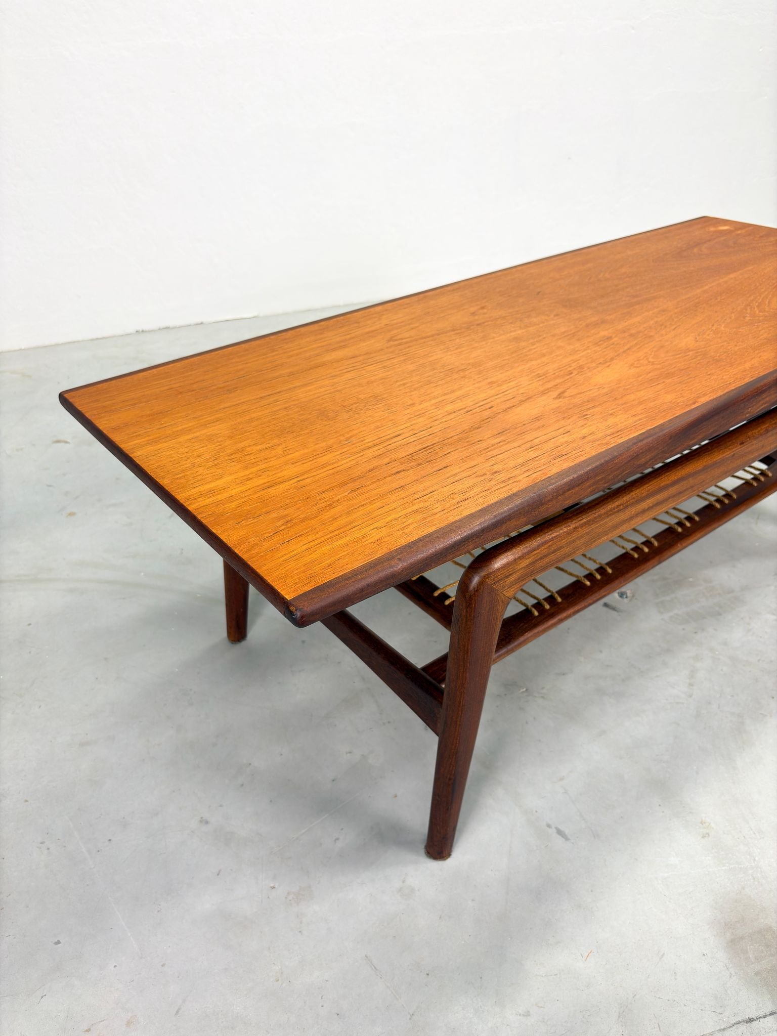 Mid-century Salontafel van Arne Hovmand Olsen (7).jpeg