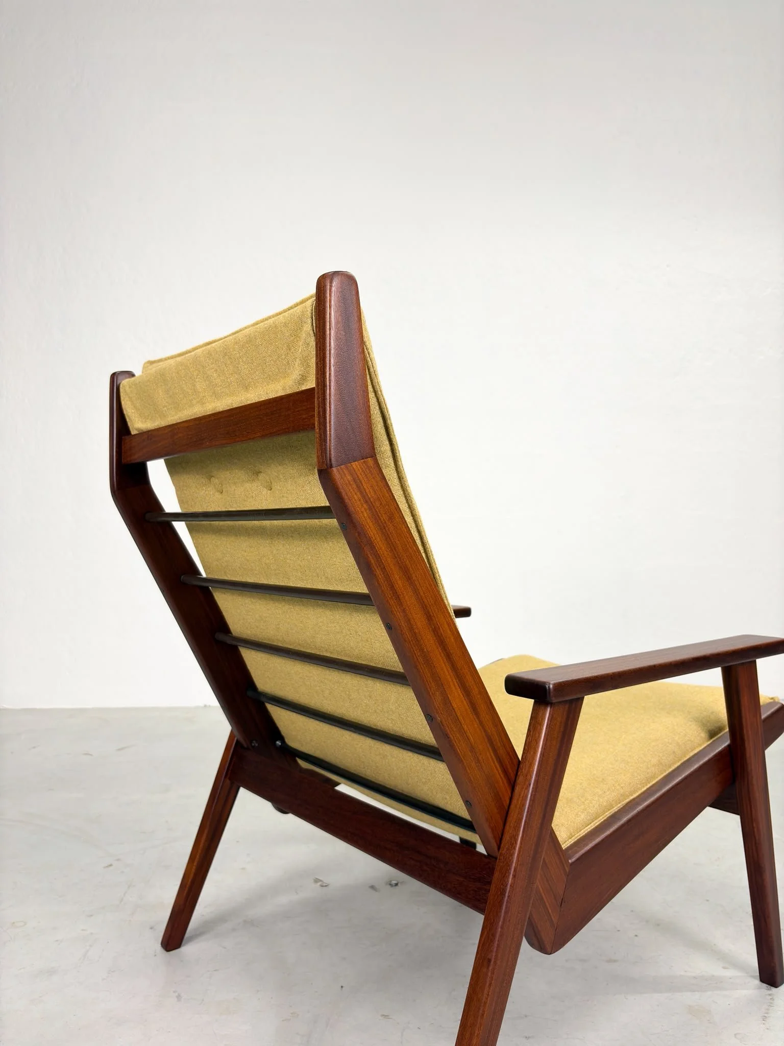 '1611' Fauteuil van Rob Parry voor Gelderland (11).jpeg