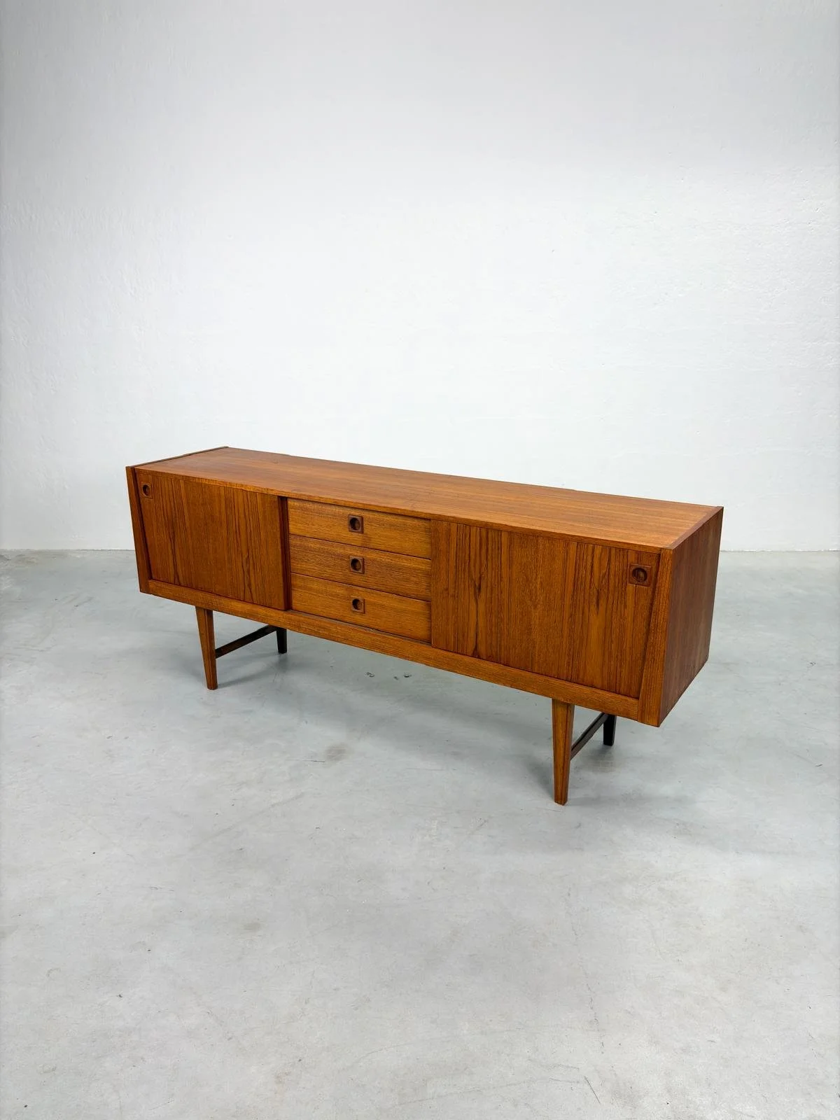 Mid-century Sideboard van Mahjongg Vlaardingen (10).jpeg