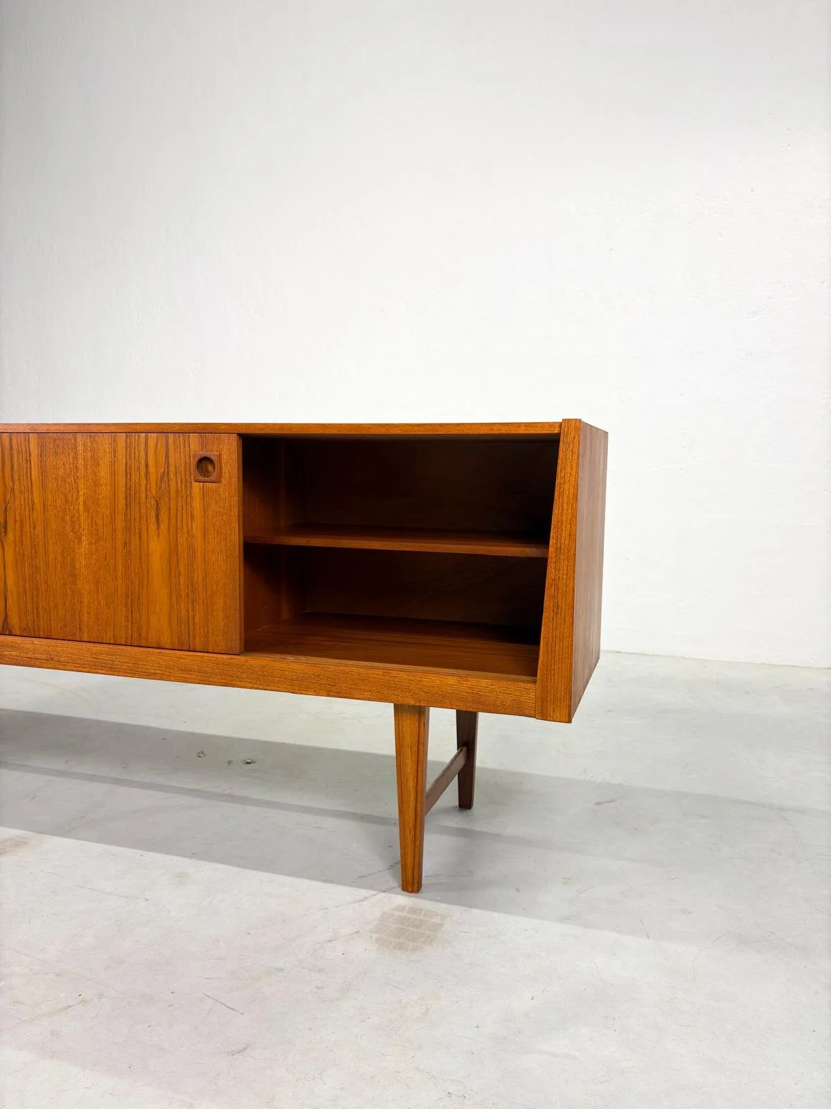 Mid-century Sideboard van Mahjongg Vlaardingen (14).jpeg