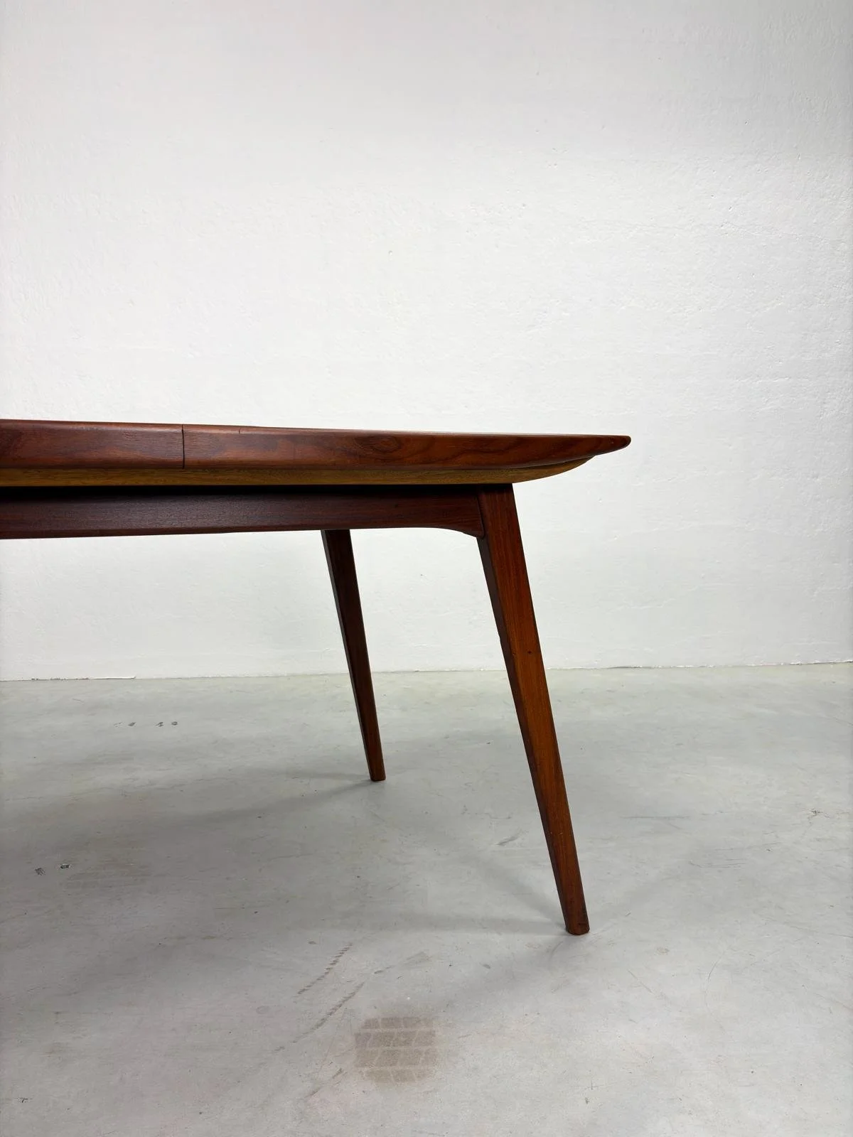 Vintage Milaan Eettafel van Louis van Teeffelen voor Wébé (5).jpeg