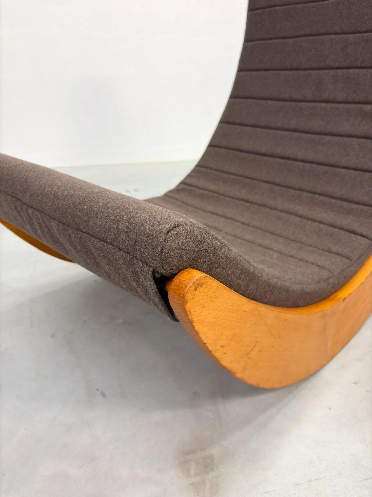 Verner Panton 'Relaxer' Rocking Chair voor Rosenthal (12).jpeg