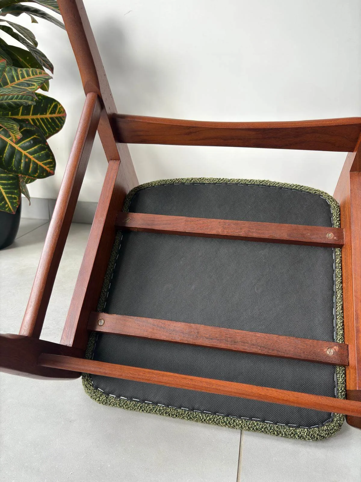 Set vintage Deense eetkamerstoelen BAKO (1).jpg