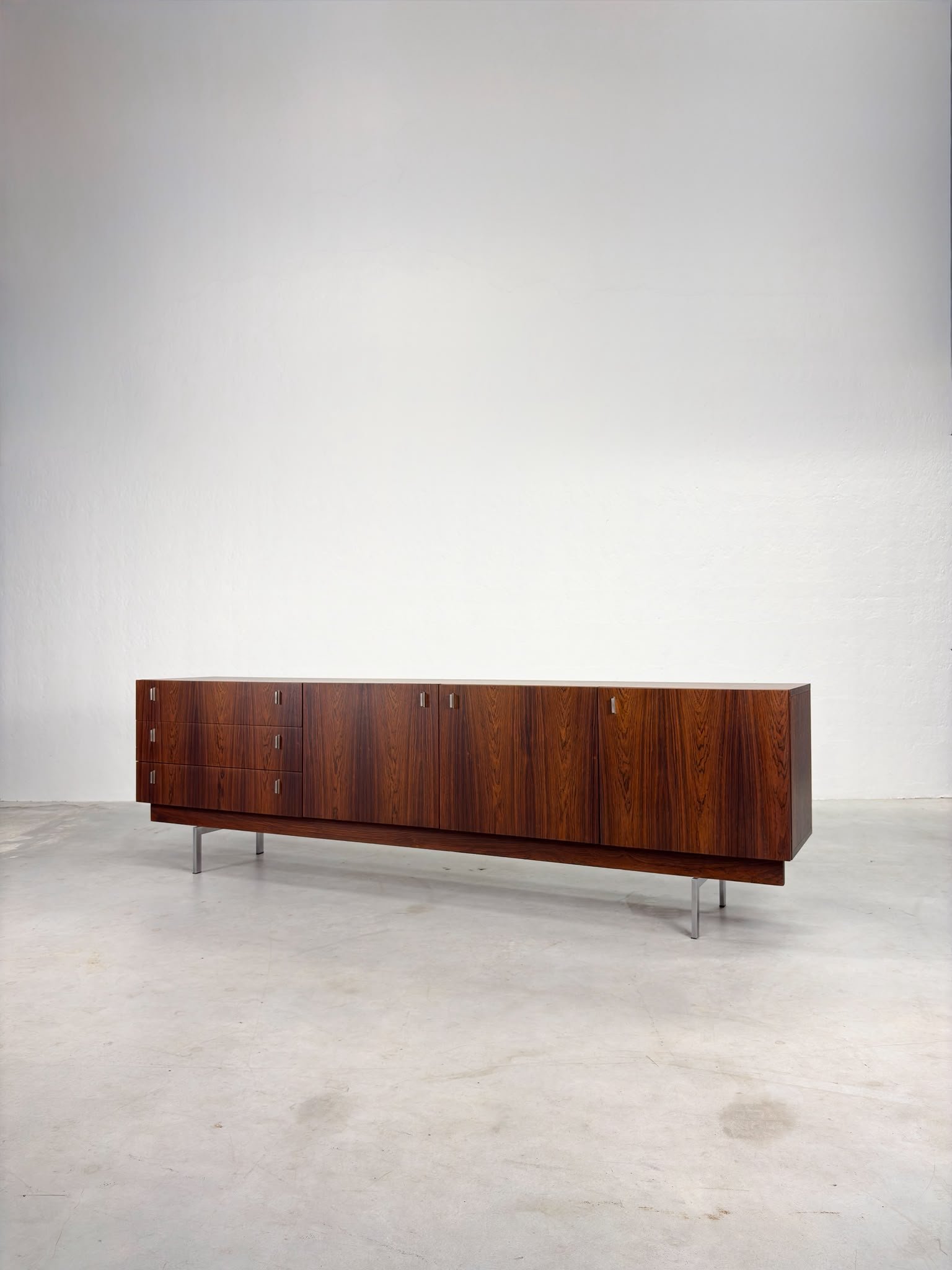 Zeldzaam 'Propos' Sideboard in Palissander van Hulmefa (11).jpeg