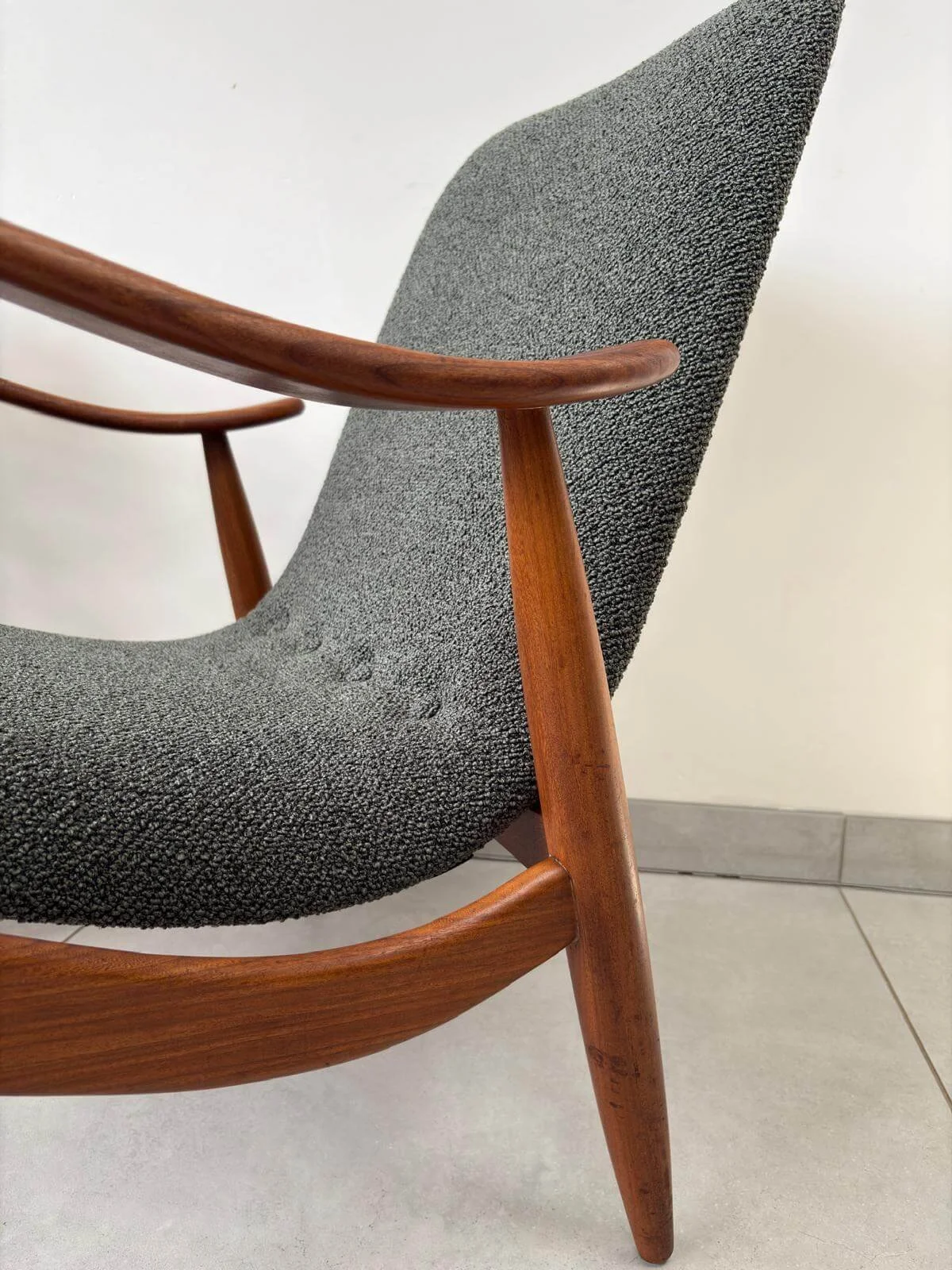 Vintage Fauteuil Louis van Teeffelen A-serie Donkergroen (8).jpg