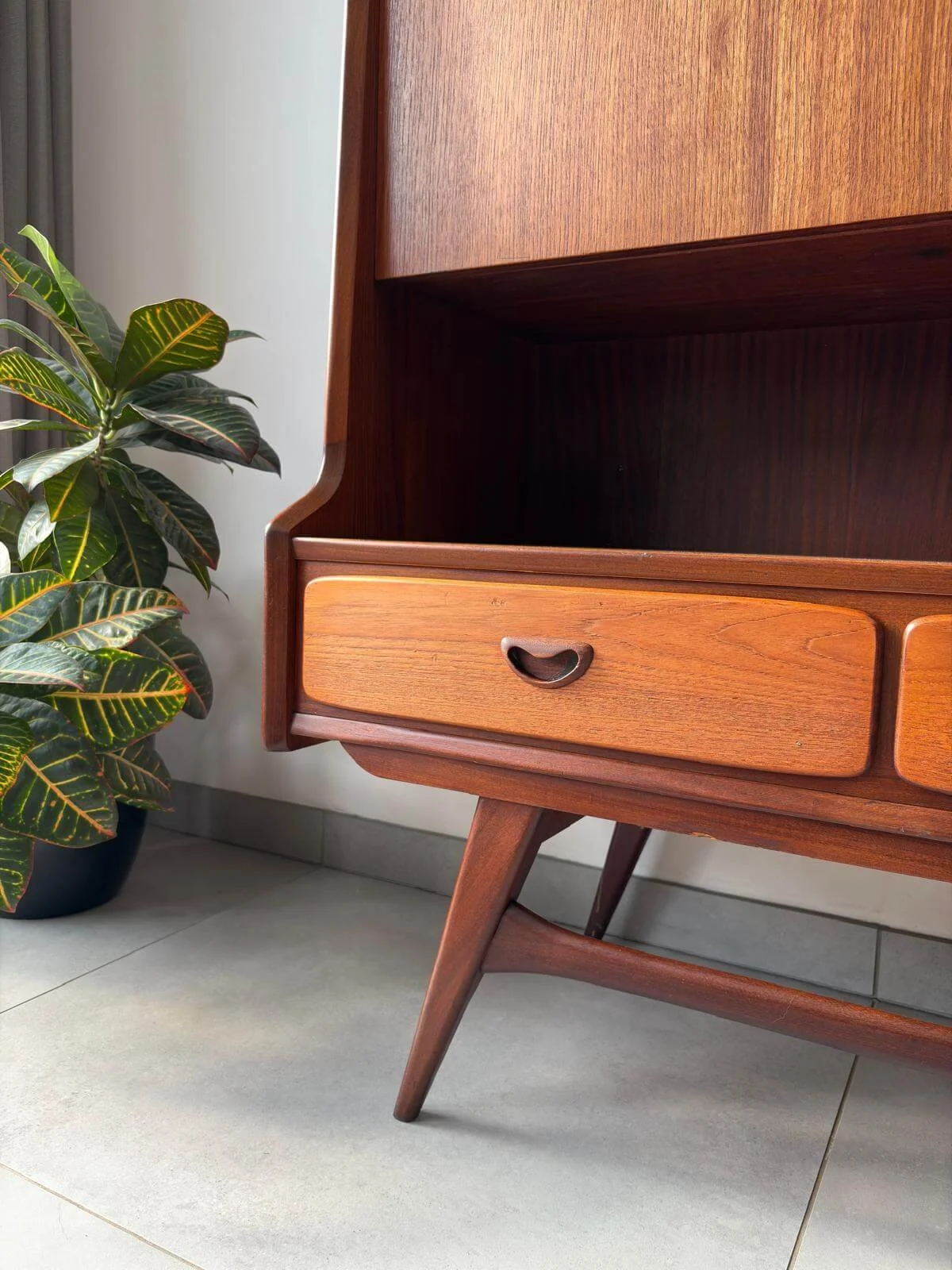 Vintage Louis van Teeffelen Dressoir Jaap Ravelli Tegels (3).jpg