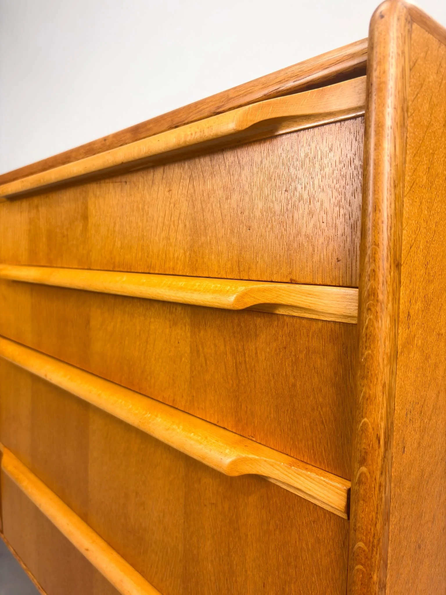'DE01' Dressoir van Cees Braakman voor Pastoe (4).jpeg