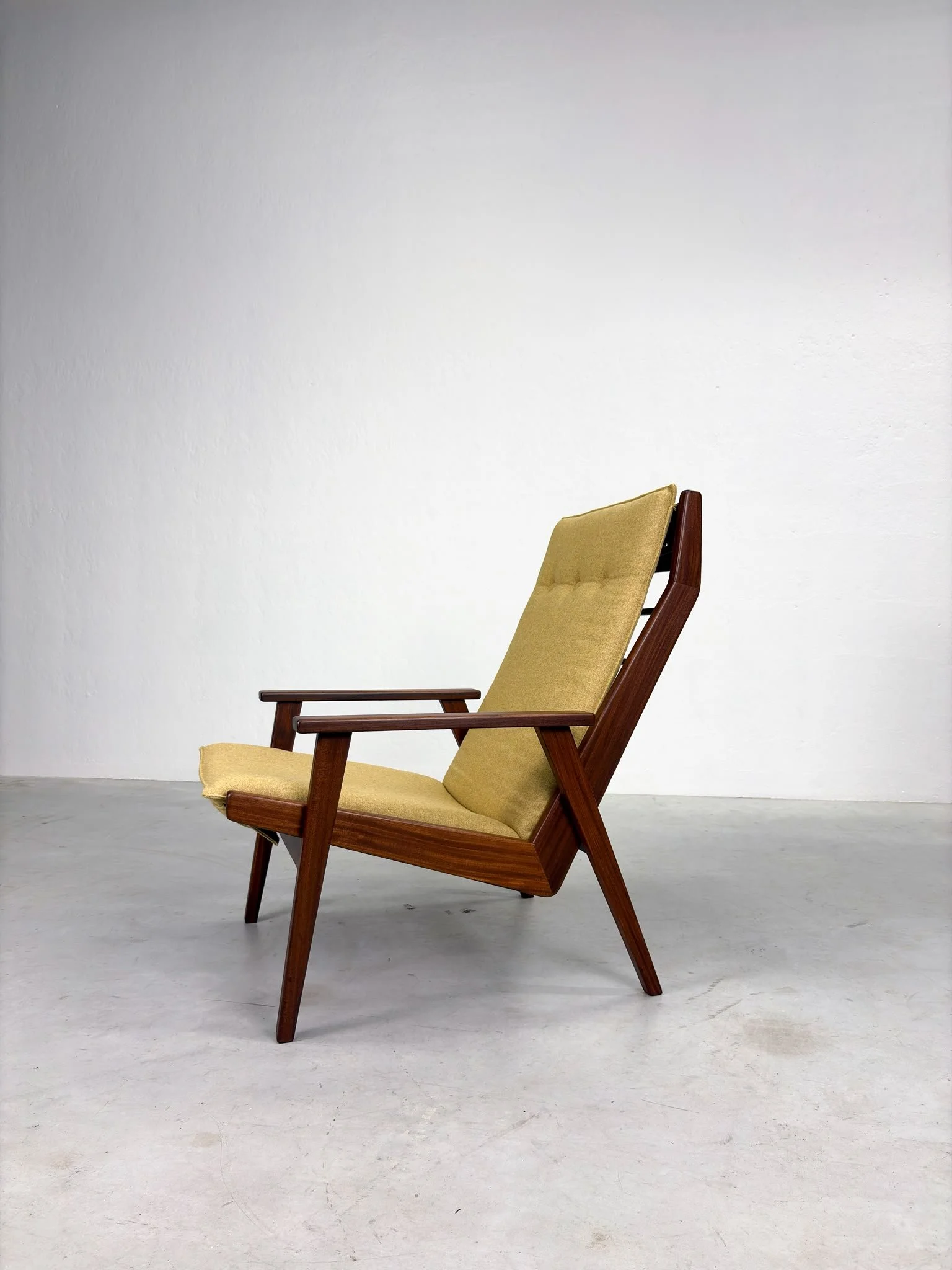 '1611' Fauteuil van Rob Parry voor Gelderland (15).jpeg