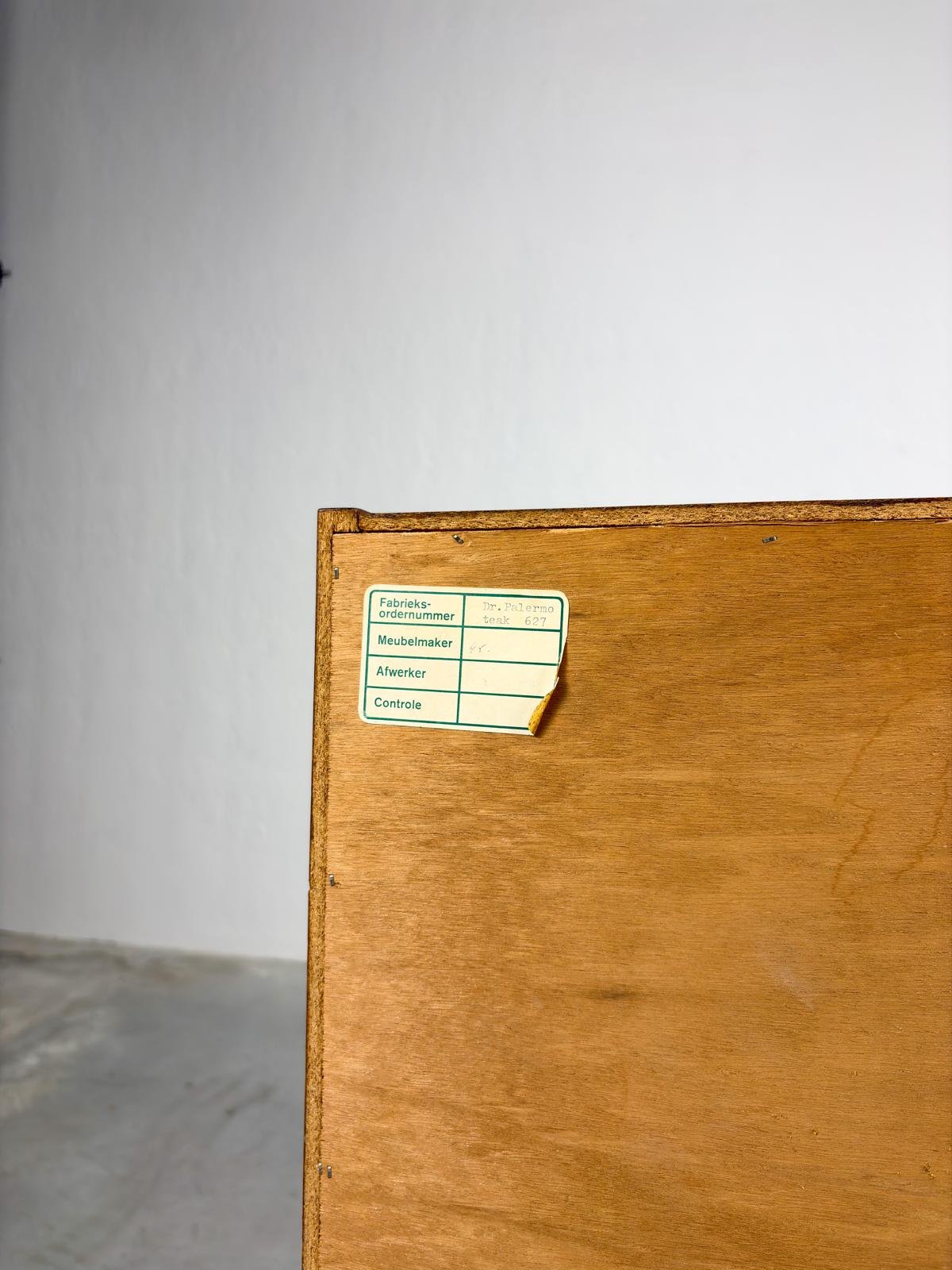 Mid-century Sideboard van Mahjongg Vlaardingen (5).jpeg