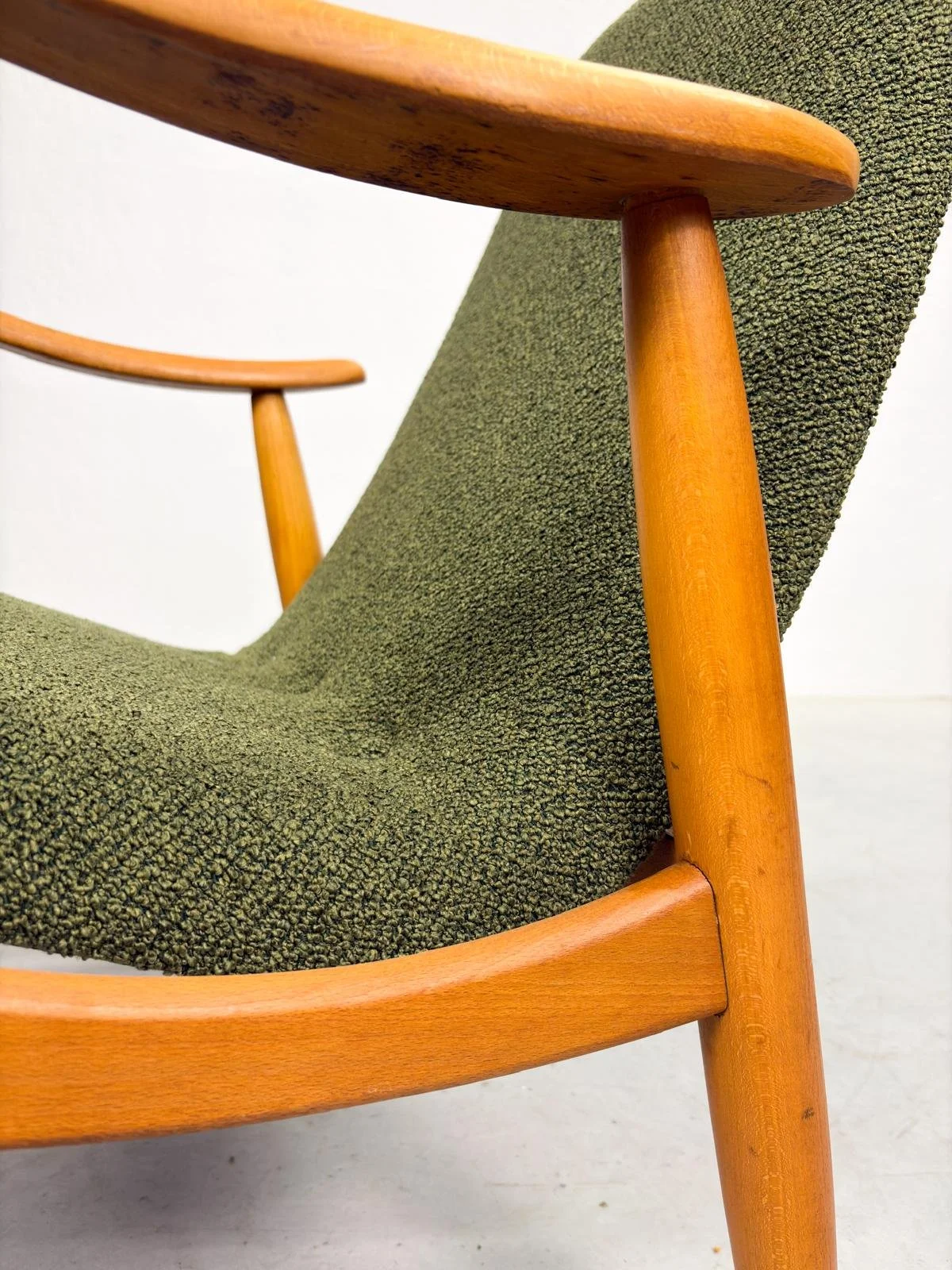 Vintage fauteuil in Louis van Teeffelen stijl (7).jpeg