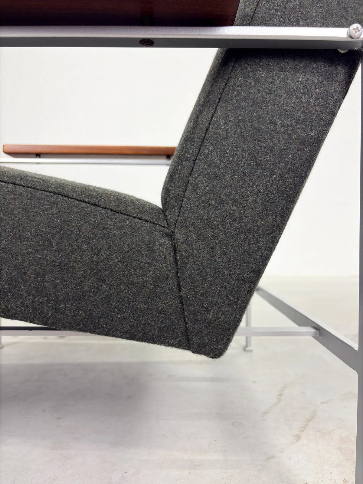 Fauteuil model '2280' van Rob Parry voor Gelderland (16).jpeg
