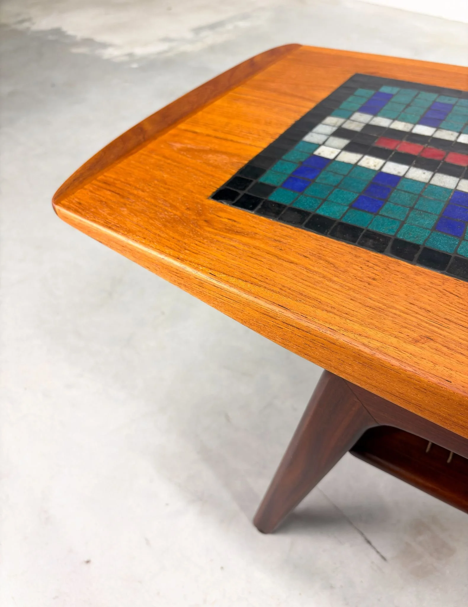 Mid-century Salontafel van Arne Hovmand Olsen (9).jpeg