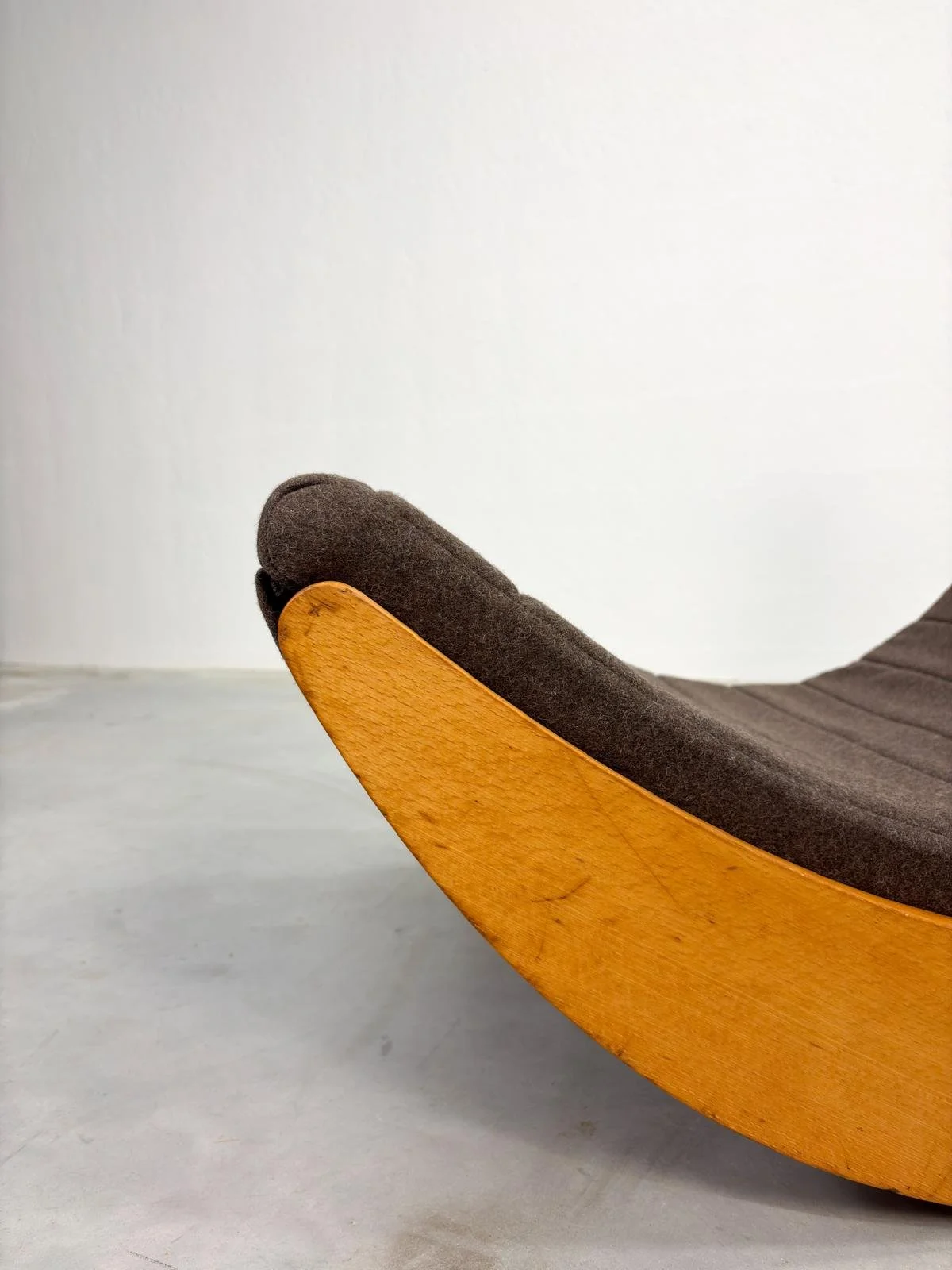 Verner Panton 'Relaxer' Rocking Chair voor Rosenthal (2).jpeg