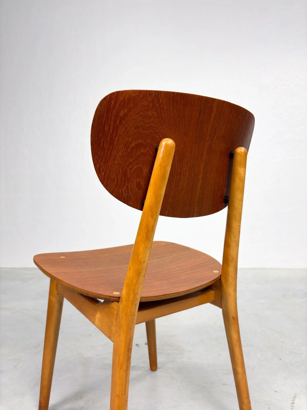 Pastoe 'SB13' Eetkamerstoel van Cees Braakman (8).jpeg