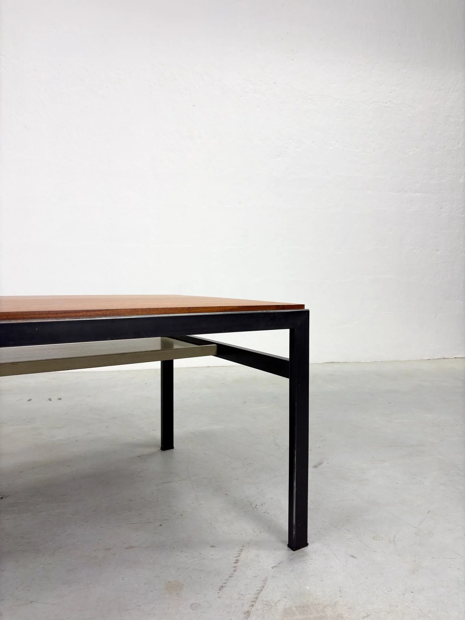 'TU04' Salontafel van Cees Braakman voor Pastoe (27).jpeg