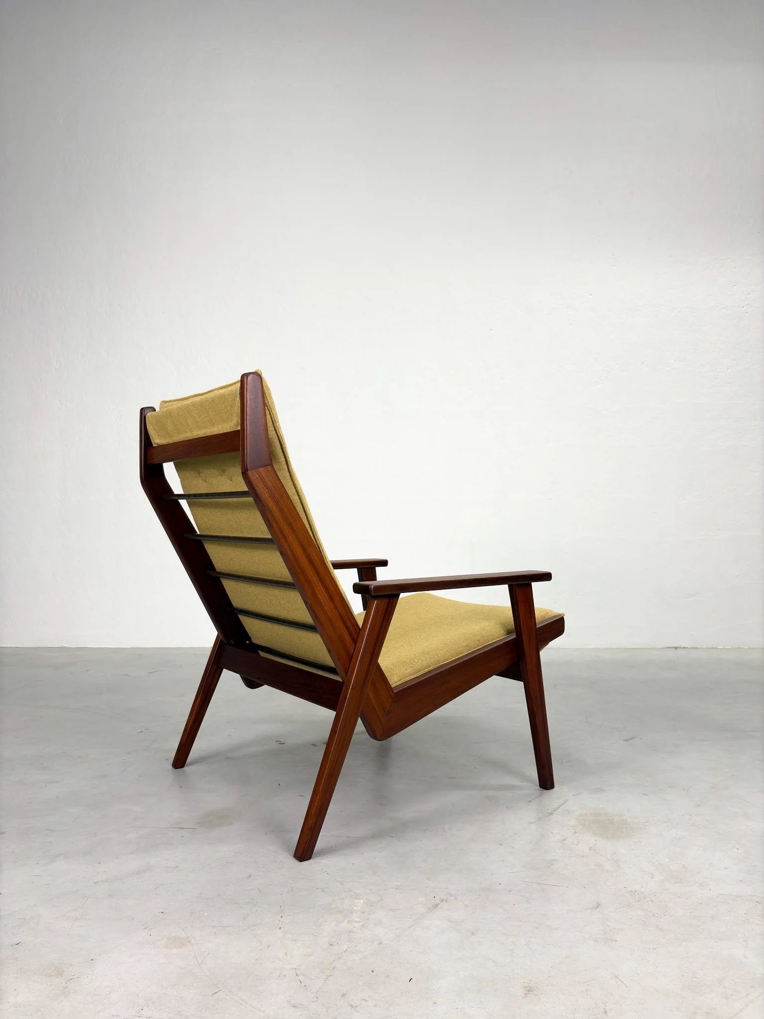 '1611' Fauteuil van Rob Parry voor Gelderland (10).jpeg