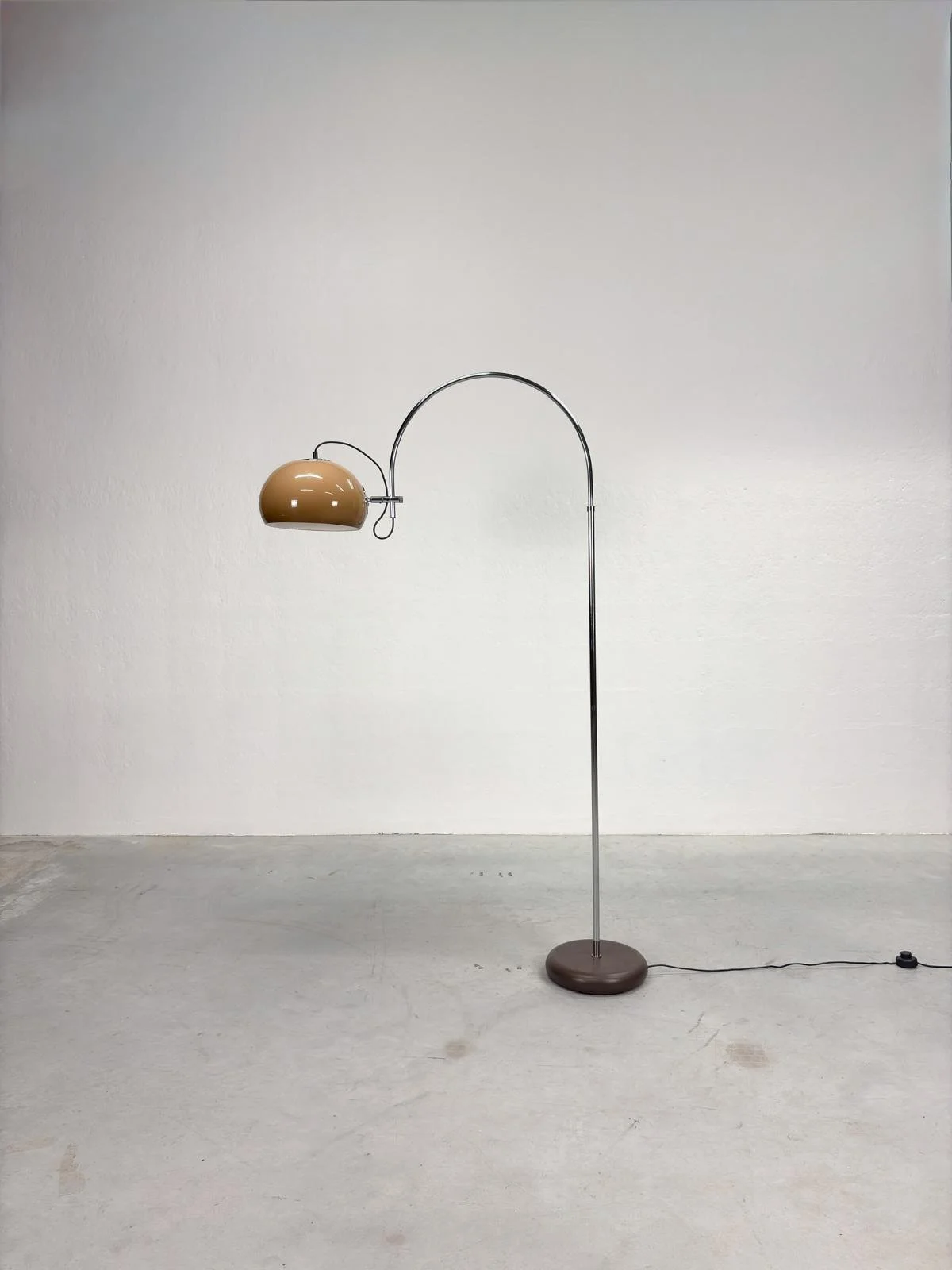 Mid-century Mushroom Arc Vloerlamp van Dijkstra