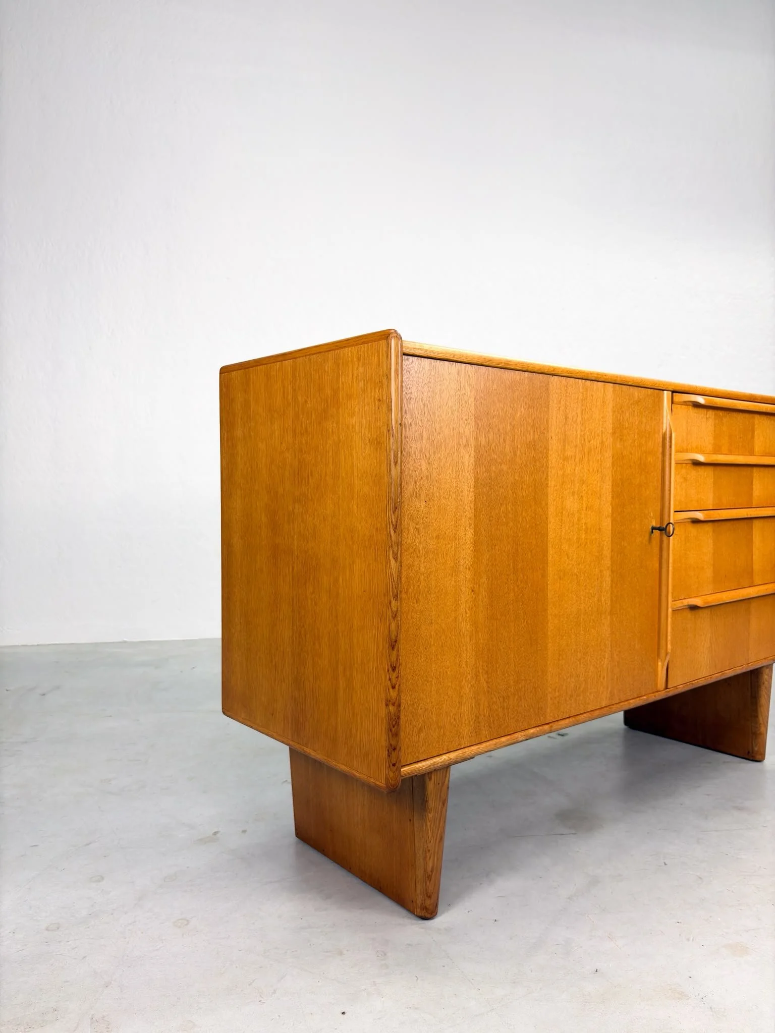 'DE01' Dressoir van Cees Braakman voor Pastoe (14).jpeg