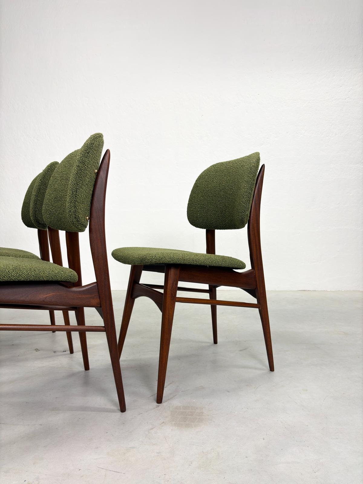Set 'Milaan' Eetkamerstoelen van Louis van Teeffelen (18).jpeg