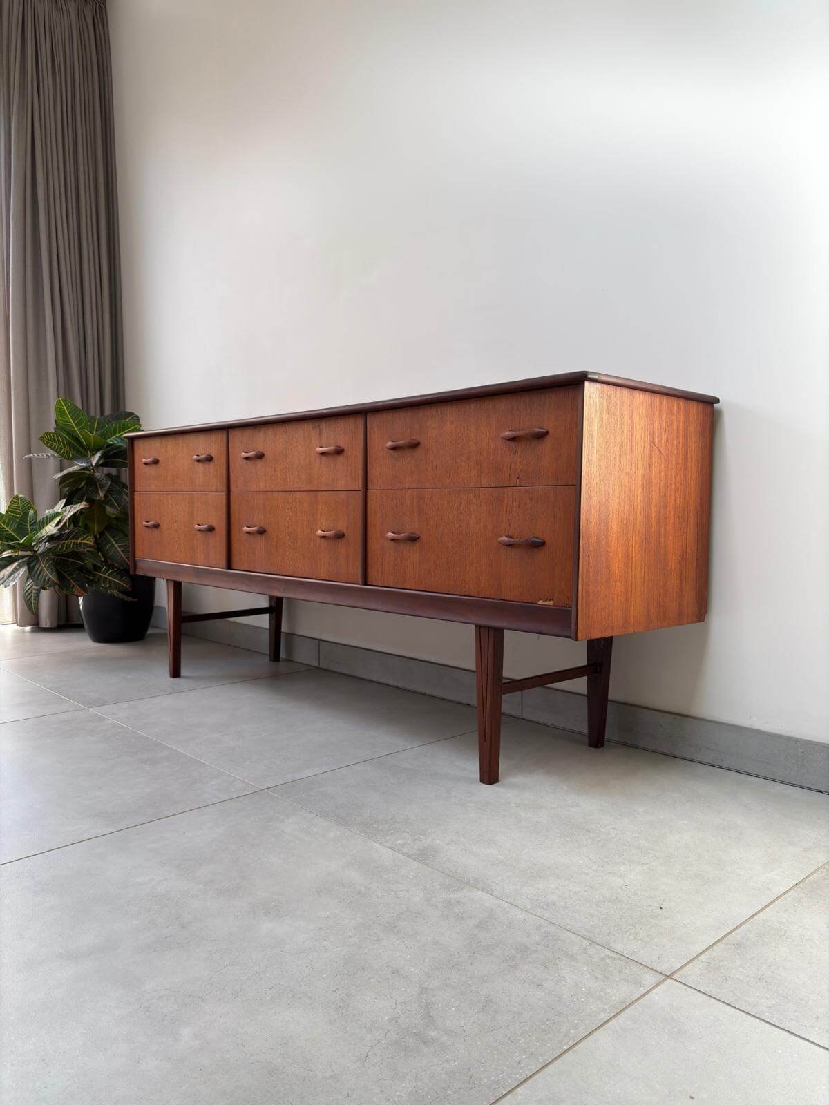 Vintage Sideboard Homeworthy Teak