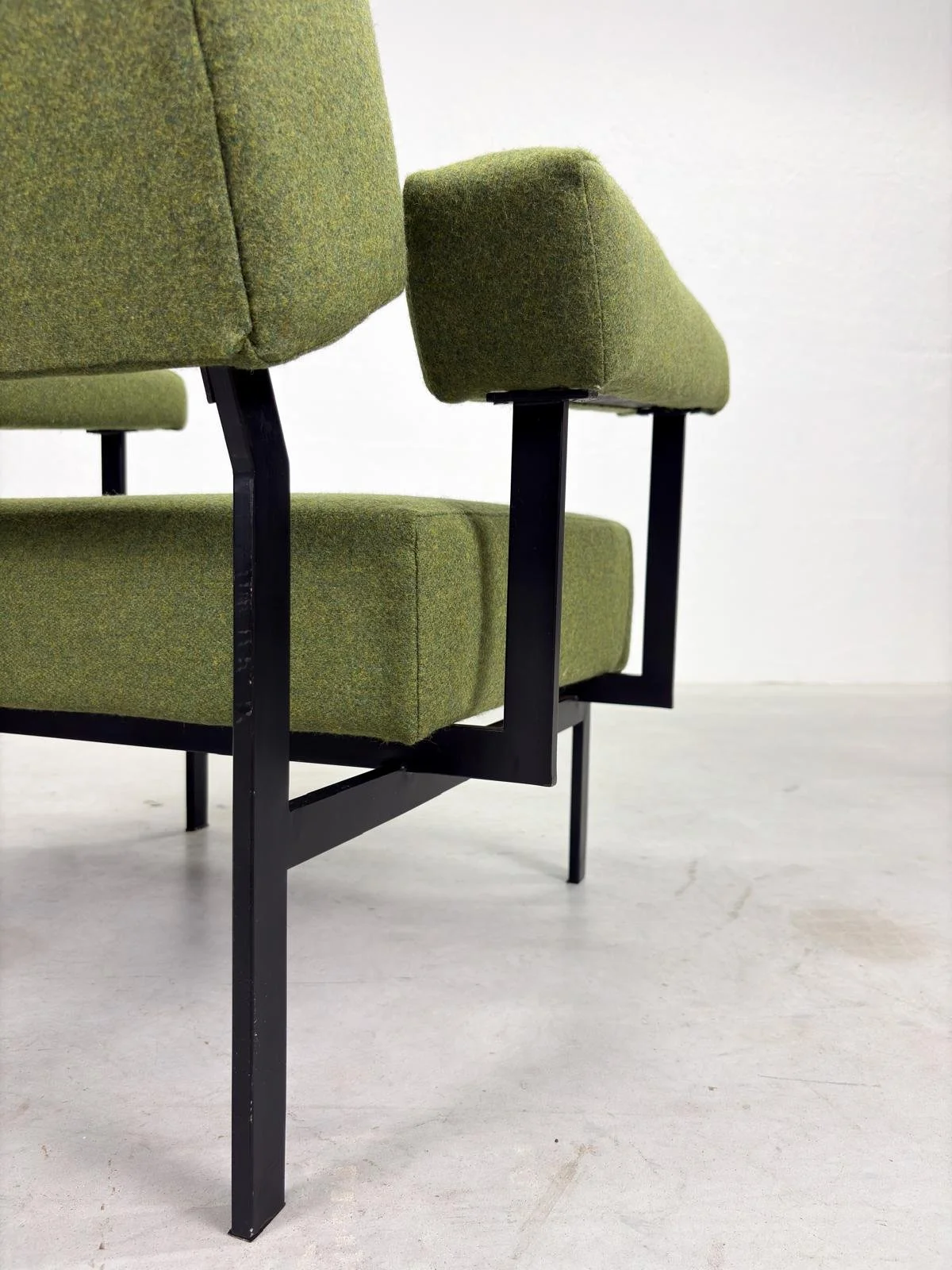 'FM07' Fauteuil van Cees Braakman voor Pastoe (5).jpeg