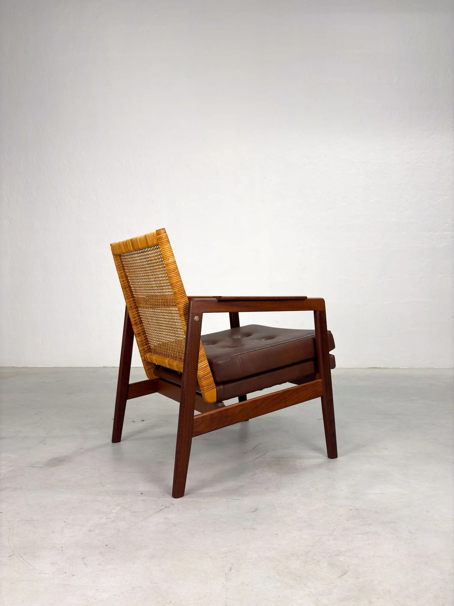 Mid-century Fauteuil van P.J Muntendam voor Gebr. Jonkers (12).jpeg